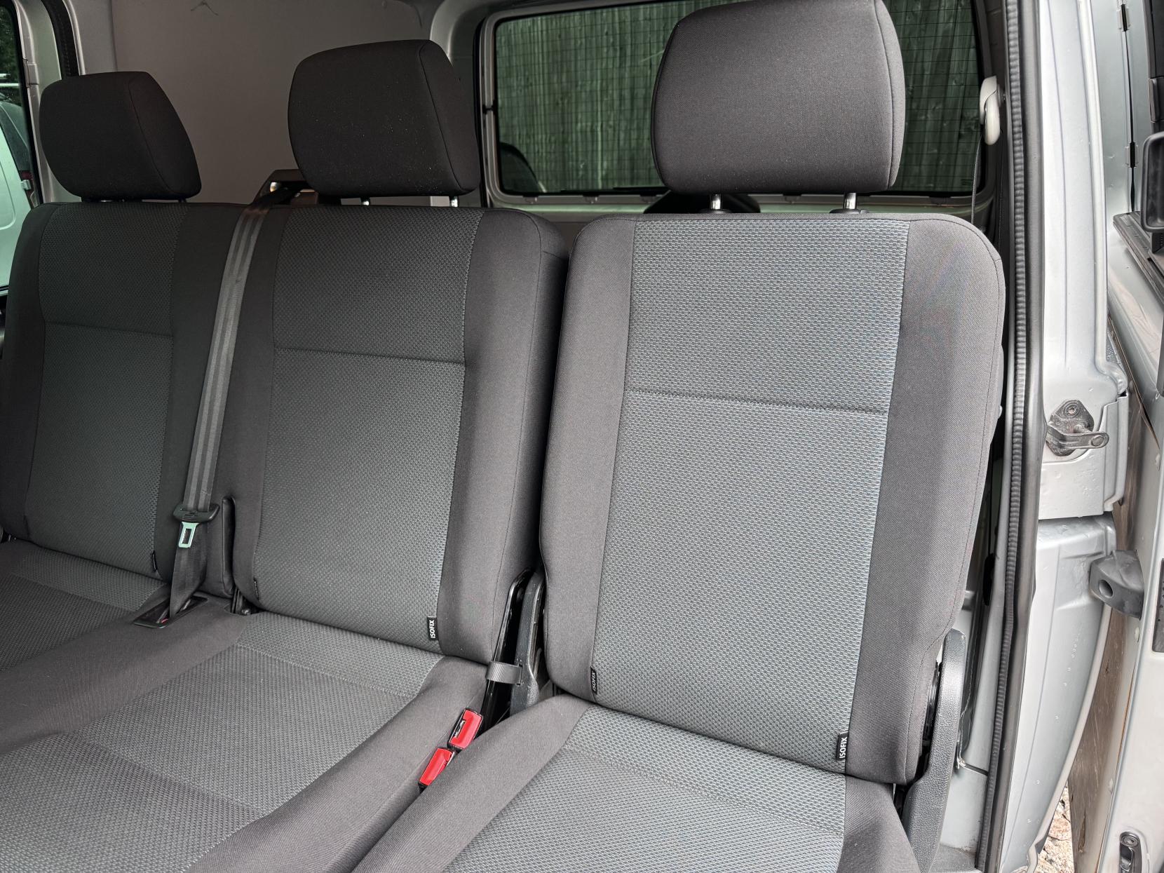 Volkswagen Transporter 2.0 TDI T32 BlueMotion Tech Highline Crew Van 5dr Diesel Manual FWD Euro 6 (s/s) (150 ps)