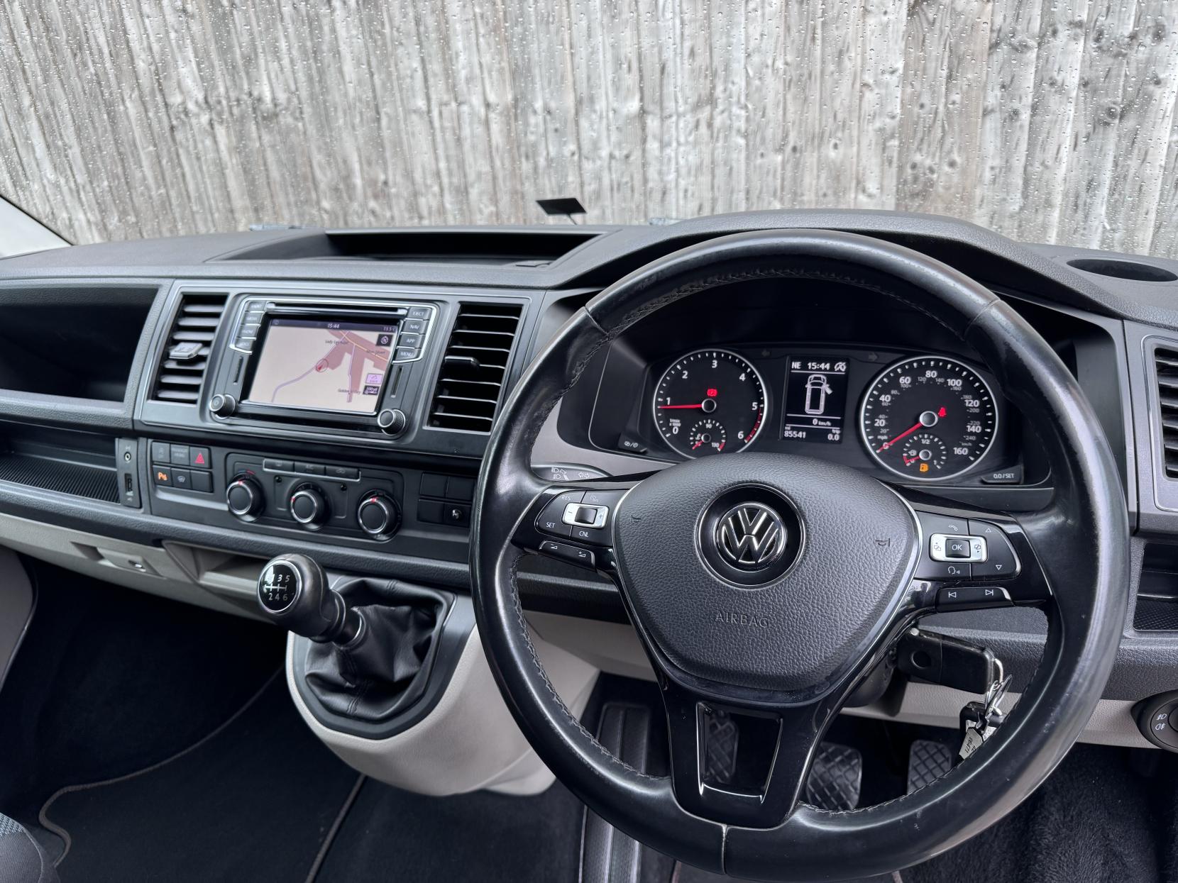Volkswagen Transporter 2.0 TDI T32 BlueMotion Tech Highline Crew Van 5dr Diesel Manual FWD Euro 6 (s/s) (150 ps)