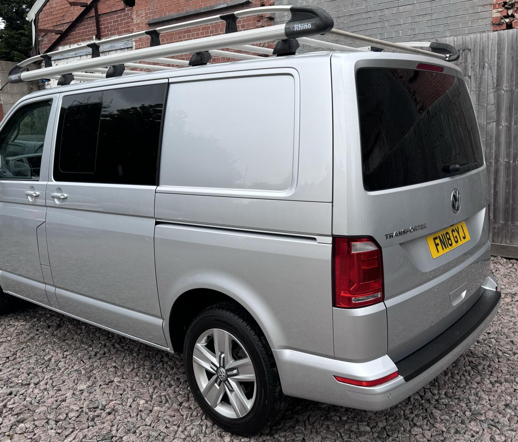 Volkswagen Transporter 2.0 TDI T32 BlueMotion Tech Highline Crew Van 5dr Diesel Manual FWD Euro 6 (s/s) (150 ps)