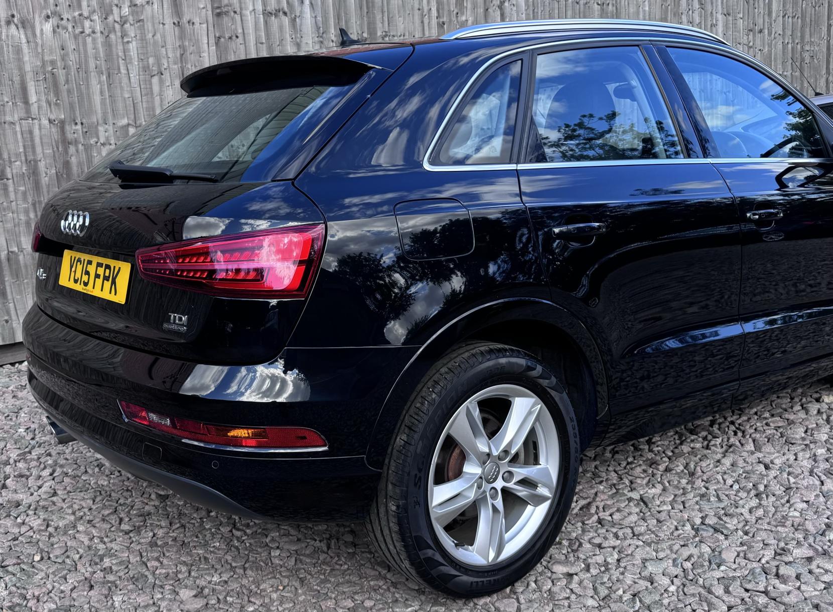 Audi Q3 2.0 TDI SE SUV 5dr Diesel Manual quattro Euro 6 (s/s) (150 ps)