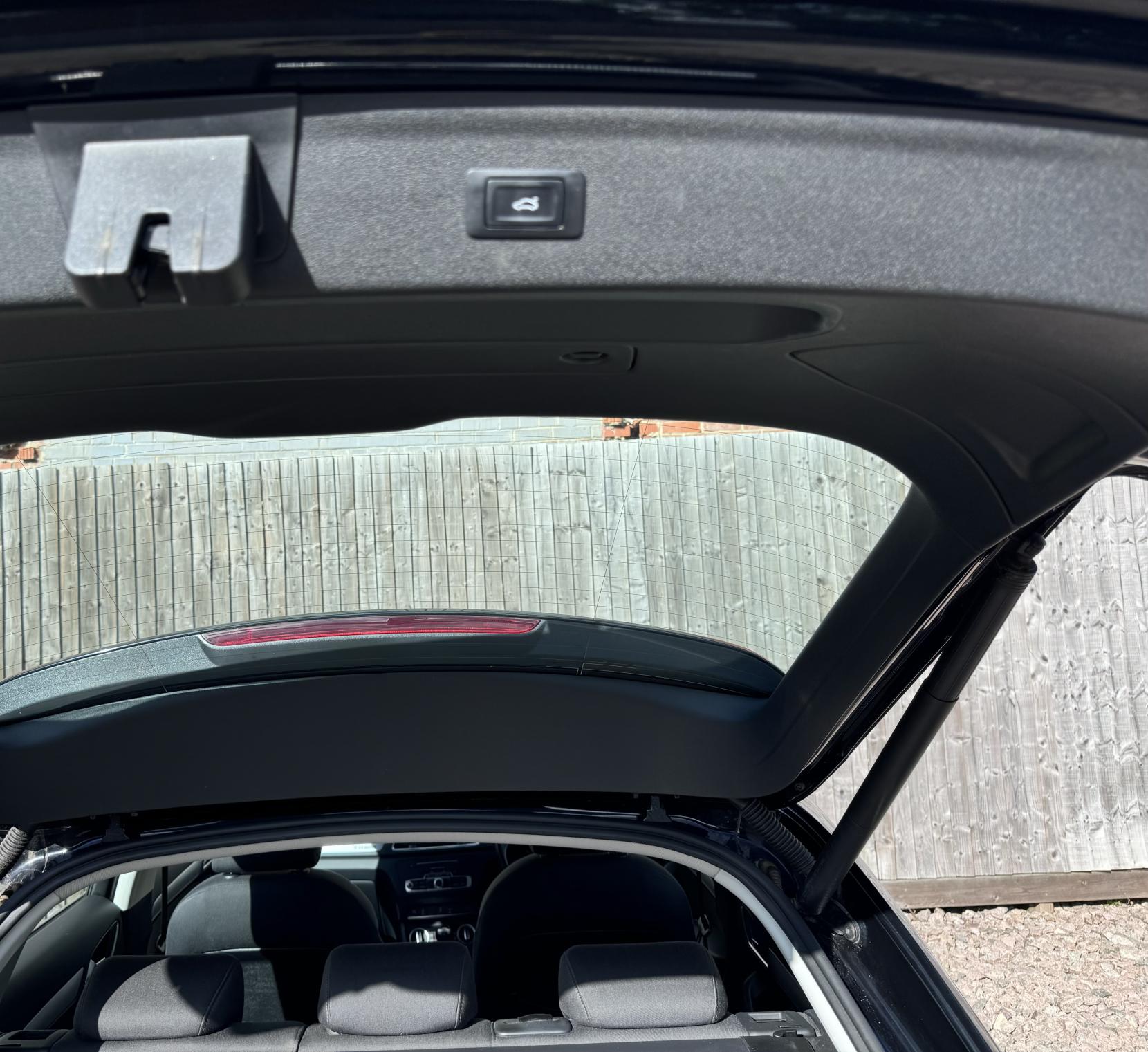 Audi Q3 2.0 TDI SE SUV 5dr Diesel Manual quattro Euro 6 (s/s) (150 ps)