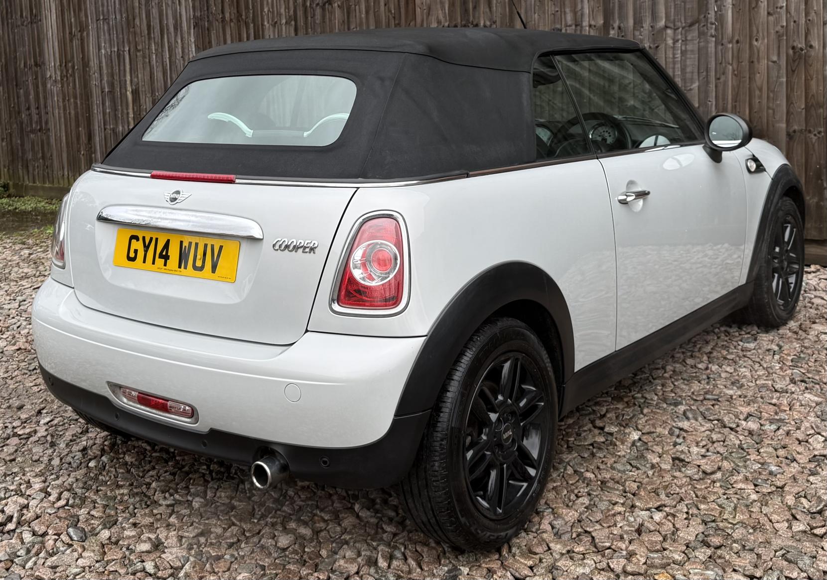 MINI Convertible 1.6 Cooper Convertible 2dr Petrol Manual Euro 6 (s/s) (122 ps)