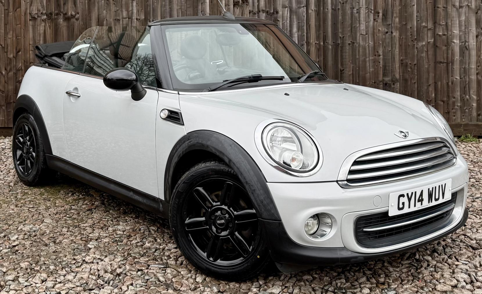 MINI Convertible 1.6 Cooper Convertible 2dr Petrol Manual Euro 6 (s/s) (122 ps)