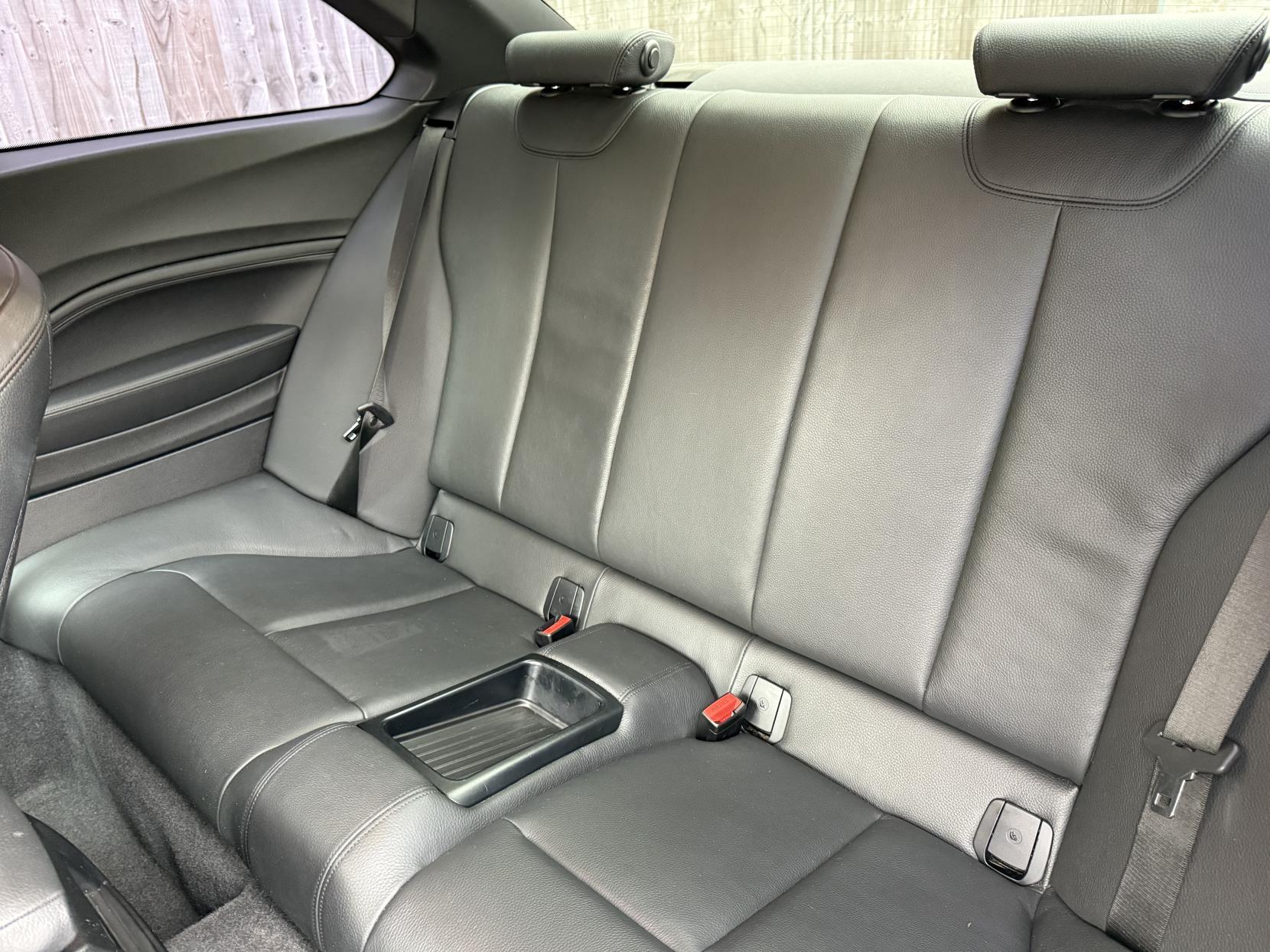 BMW 2 Series 2.0 220d M Sport Coupe 2dr Diesel Auto Euro 6 (s/s) (190 ps)