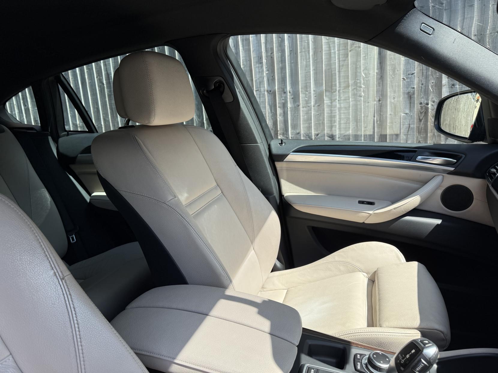 BMW X6 3.0 30d SUV 5dr Diesel Auto xDrive Euro 5 (245 ps)