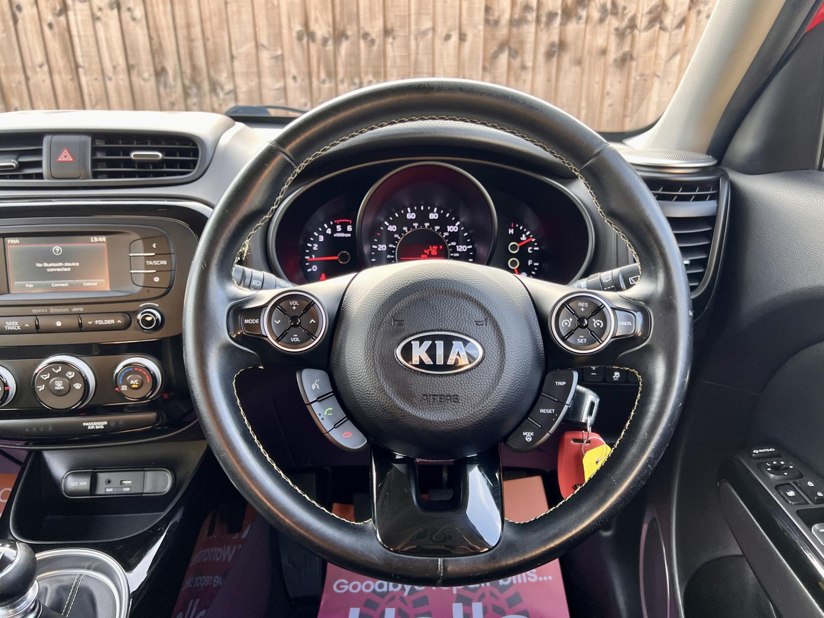 Kia Soul 1.6 CRDi Connect SUV 5dr Diesel Manual Euro 6 (134 bhp)