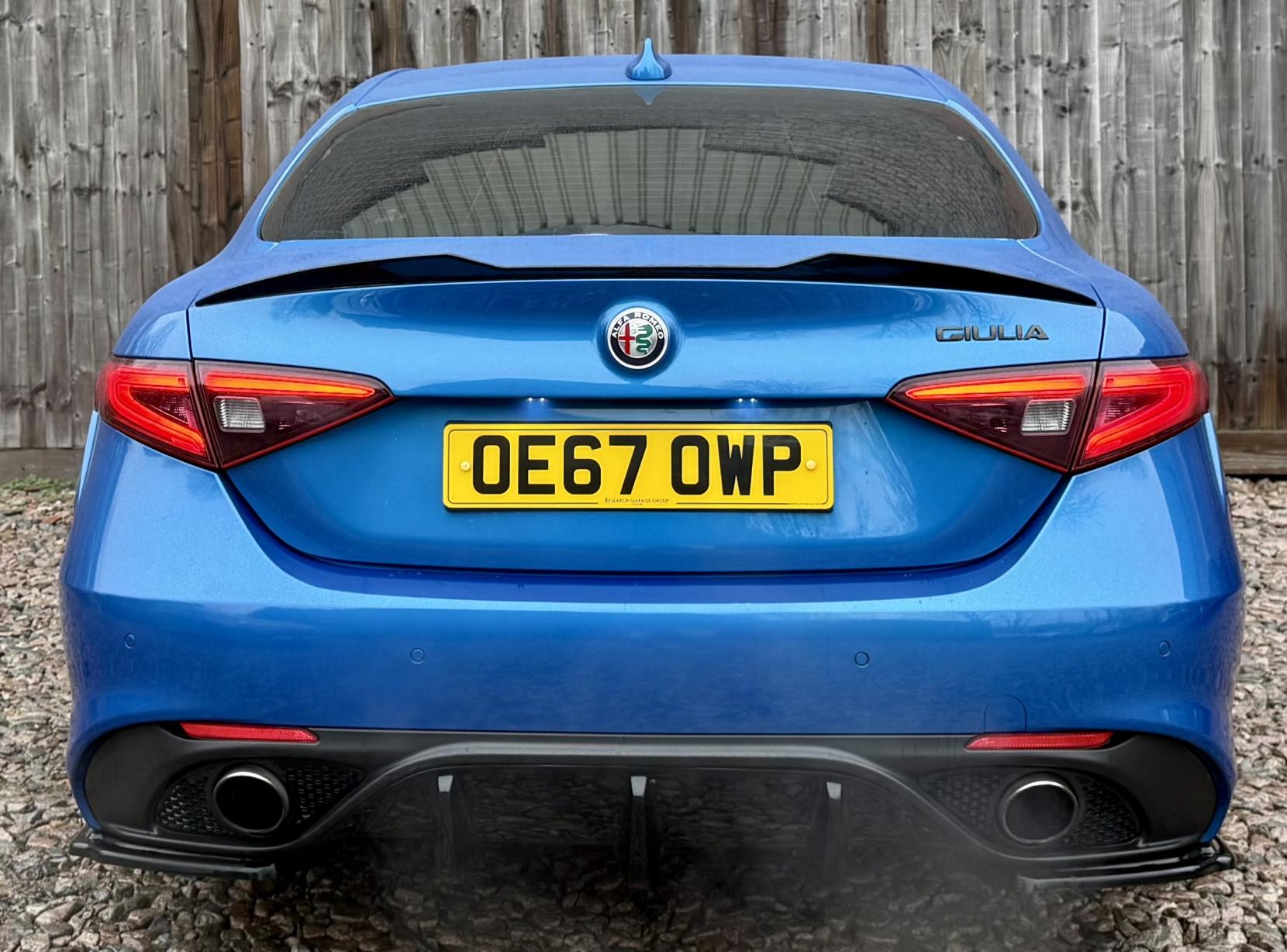 Alfa Romeo Giulia 2.0T Veloce Saloon 4dr Petrol Auto Euro 6 (s/s) (280 ps)