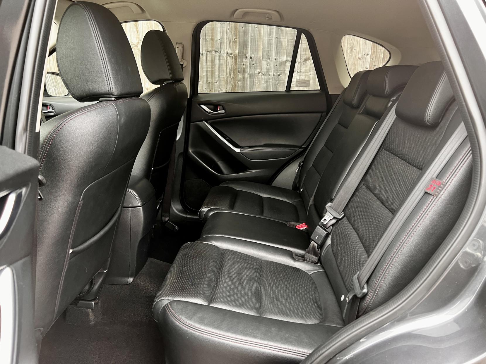 Mazda CX-5 2.0 SKYACTIV-G Sport Nav SUV 5dr Petrol Manual Euro 6 (s/s) (165 ps)