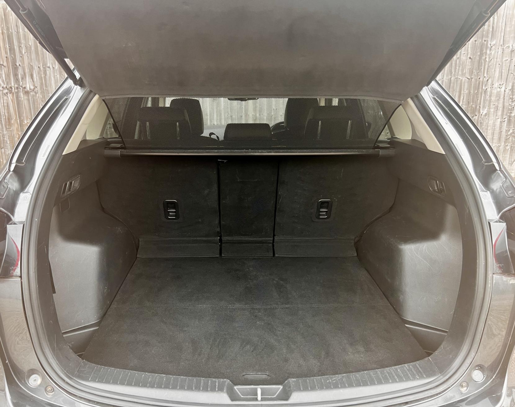 Mazda CX-5 2.0 SKYACTIV-G Sport Nav SUV 5dr Petrol Manual Euro 6 (s/s) (165 ps)