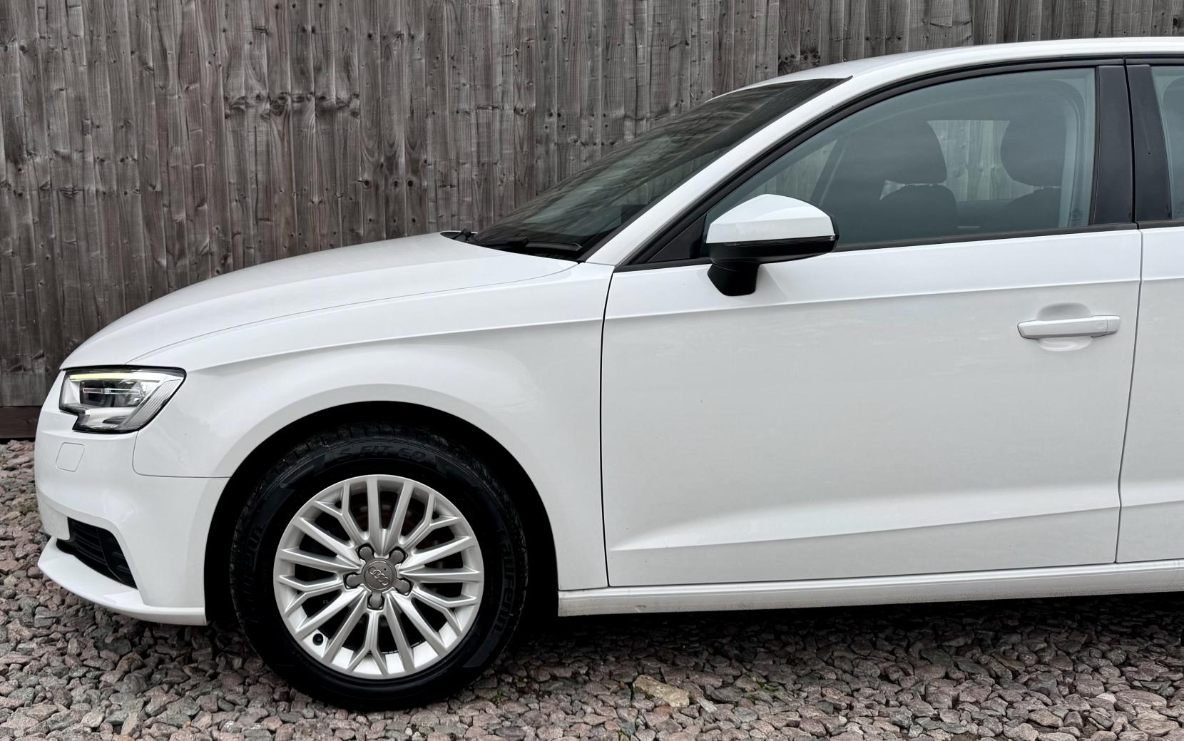 Audi A3 2.0 TDI SE Technik Sportback 5dr Diesel Manual Euro 6 (s/s) (150 ps)