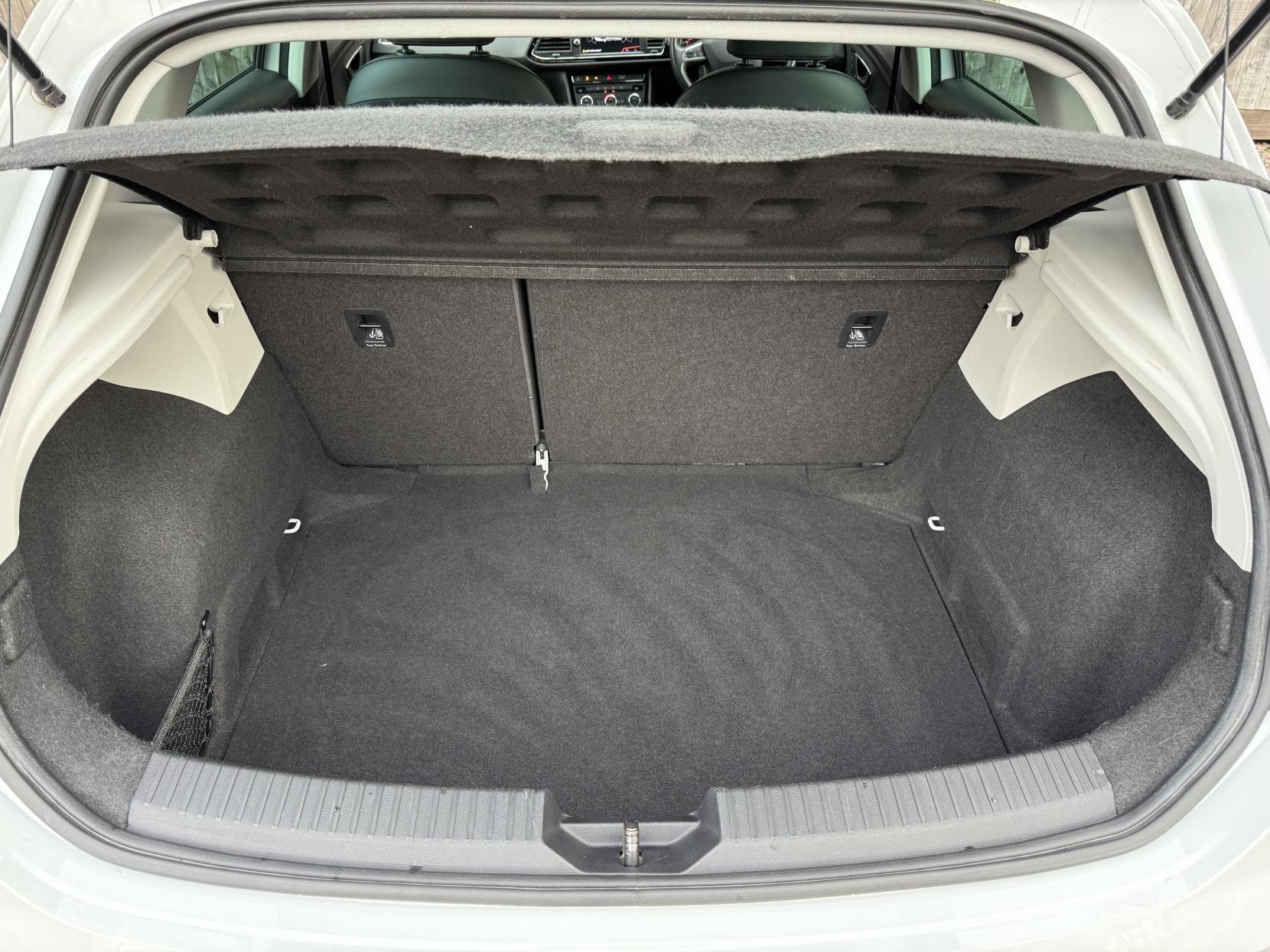 SEAT Leon 1.5 TSI EVO FR Hatchback 5dr Petrol Manual Euro 6 (s/s) (130 ps)