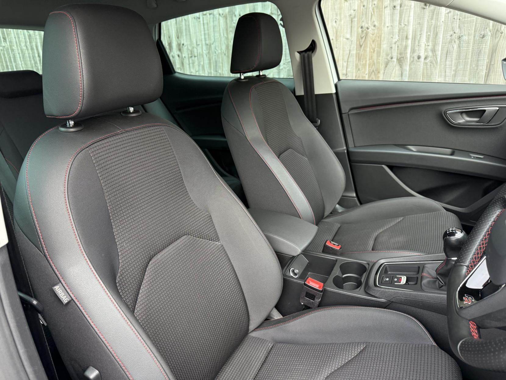 SEAT Leon 1.5 TSI EVO FR Hatchback 5dr Petrol Manual Euro 6 (s/s) (130 ps)