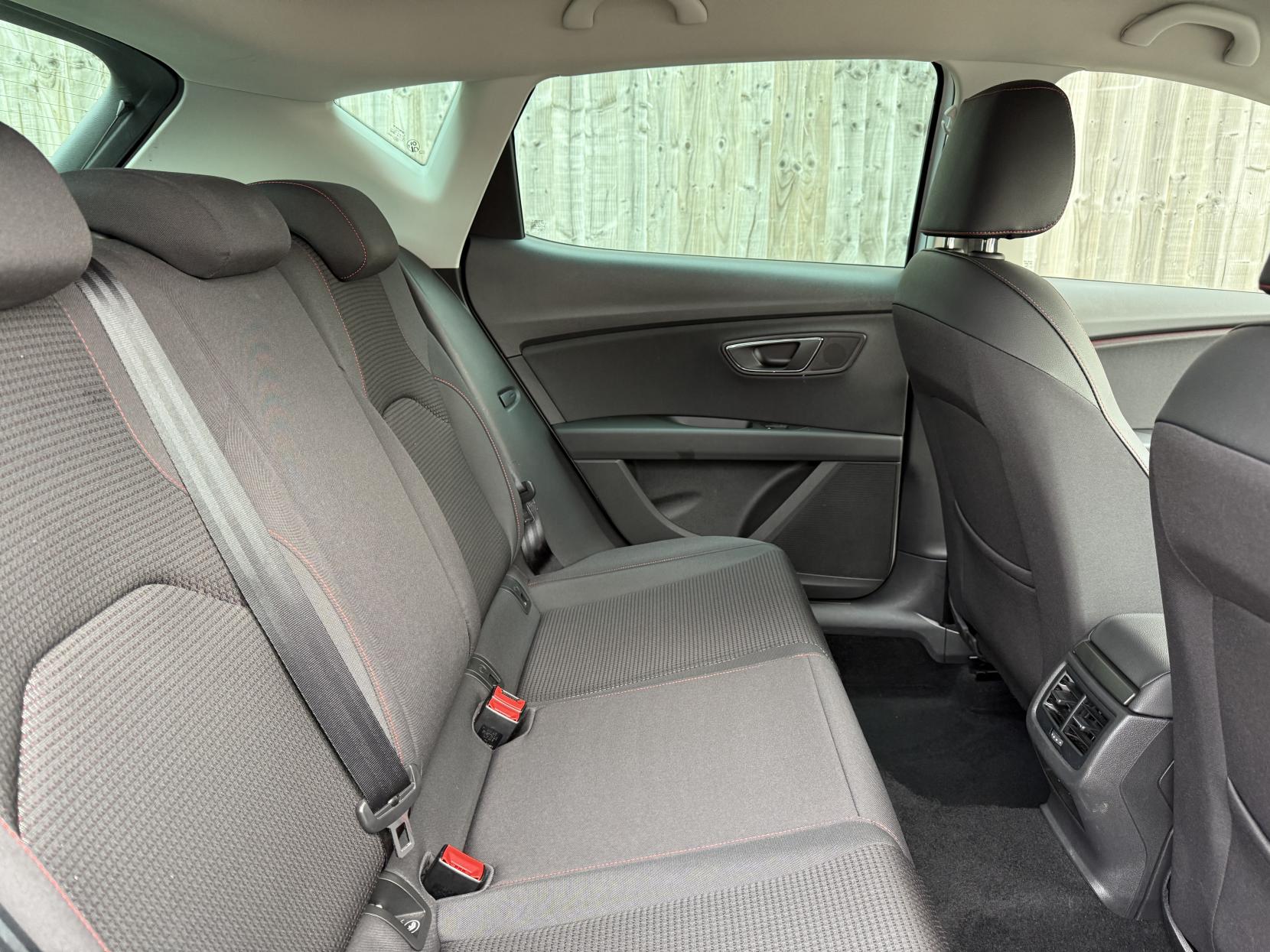 SEAT Leon 1.5 TSI EVO FR Hatchback 5dr Petrol Manual Euro 6 (s/s) (130 ps)