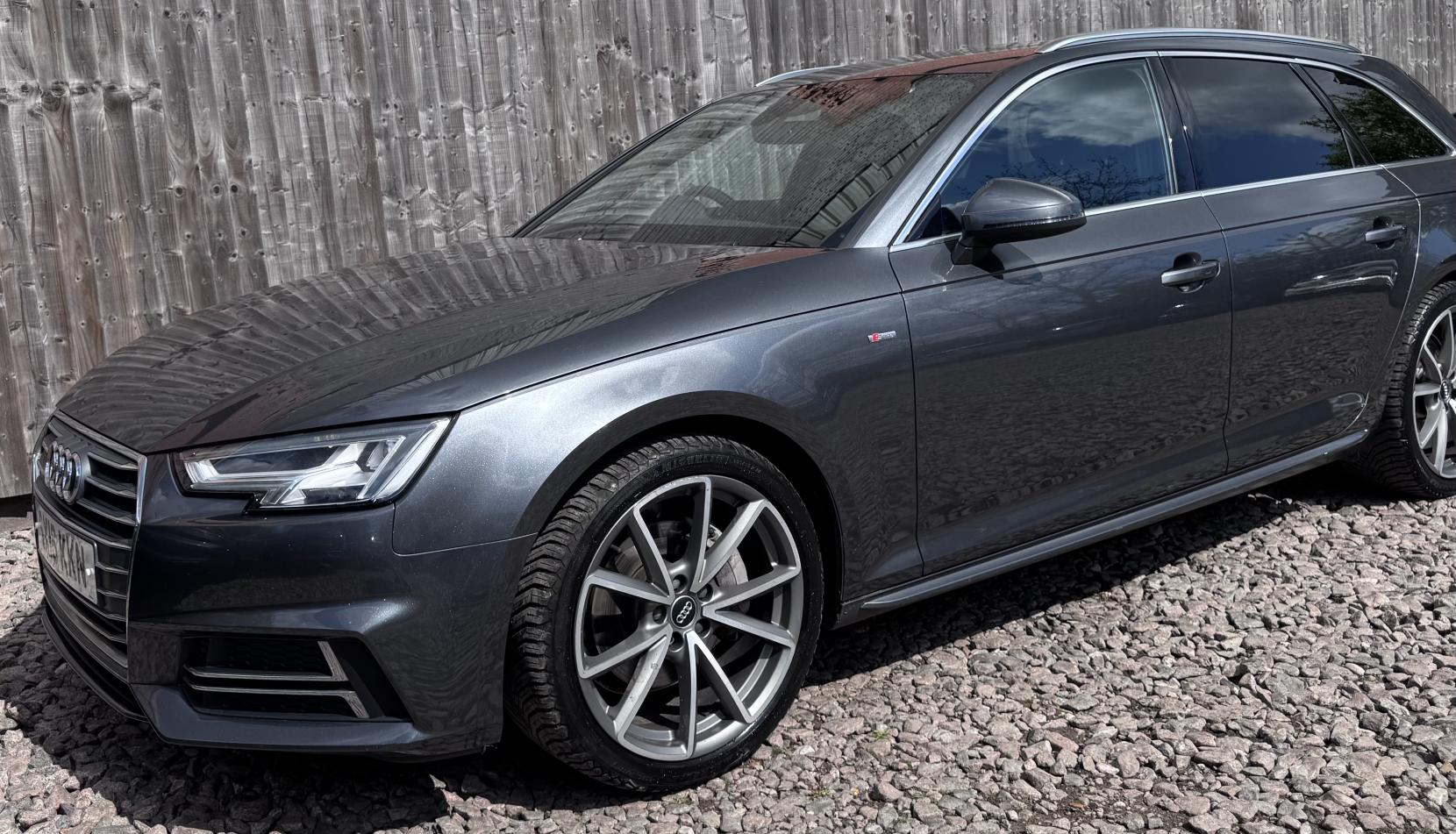Audi A4 Avant 2.0 TDI S line Estate 5dr Diesel S Tronic quattro Euro 6 (s/s) (190 ps)