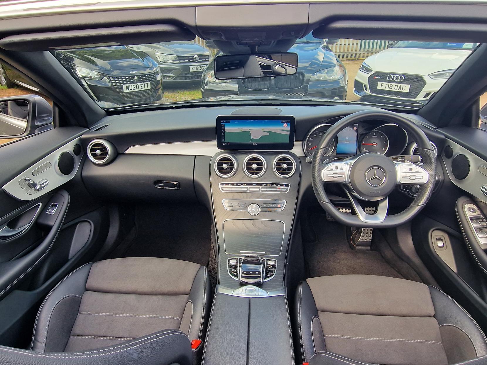 Mercedes-Benz C Class 2.0 C300d AMG Line (Premium) Cabriolet 2dr Diesel G-Tronic+ Euro 6 (s/s) (245 ps)