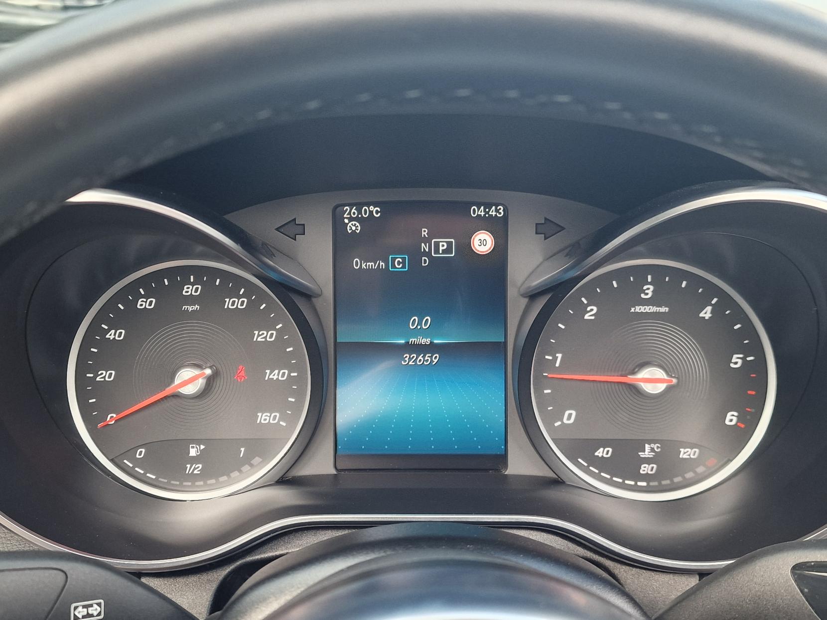 Mercedes-Benz C Class 2.0 C300d AMG Line (Premium) Cabriolet 2dr Diesel G-Tronic+ Euro 6 (s/s) (245 ps)