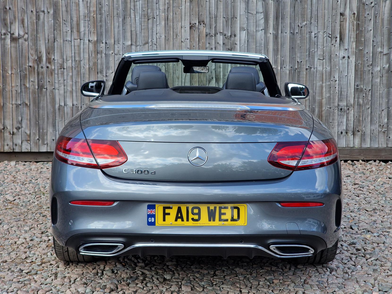 Mercedes-Benz C Class 2.0 C300d AMG Line (Premium) Cabriolet 2dr Diesel G-Tronic+ Euro 6 (s/s) (245 ps)
