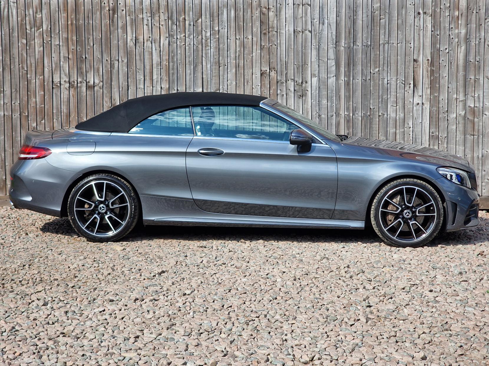 Mercedes-Benz C Class 2.0 C300d AMG Line (Premium) Cabriolet 2dr Diesel G-Tronic+ Euro 6 (s/s) (245 ps)