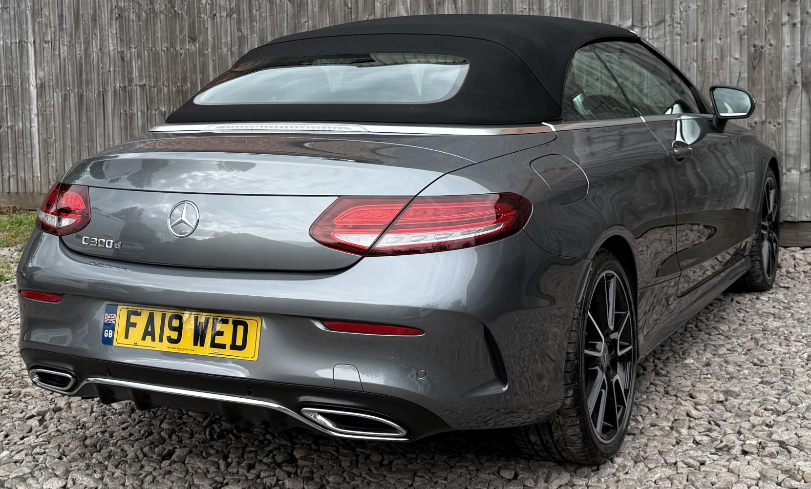 Mercedes-Benz C Class 2.0 C300d AMG Line (Premium) Cabriolet 2dr Diesel G-Tronic+ Euro 6 (s/s) (245 ps)