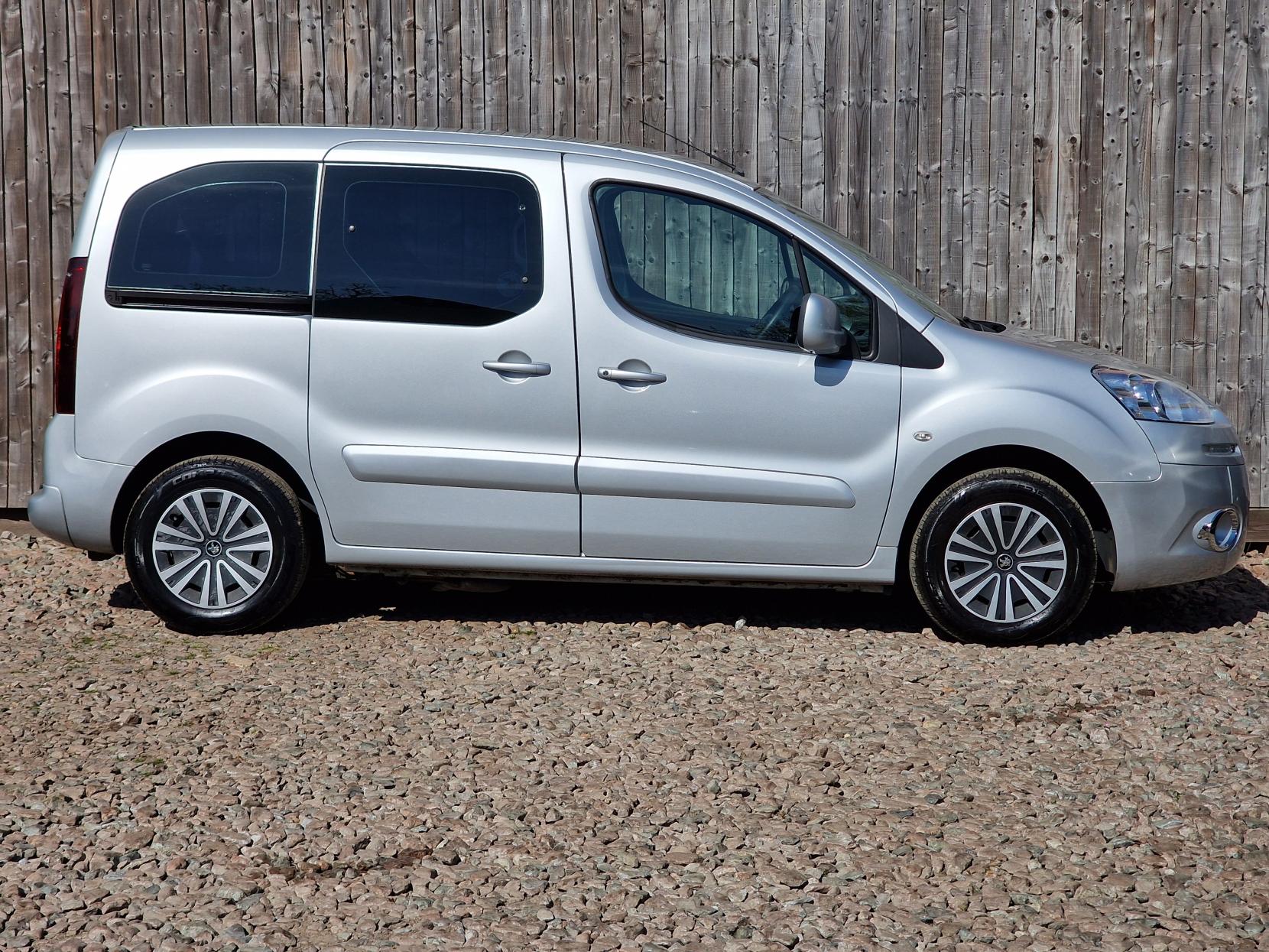 Peugeot Partner Tepee 1.6 HDi Tepee S MPV 5dr Diesel Manual (135 g/km, 92 bhp)