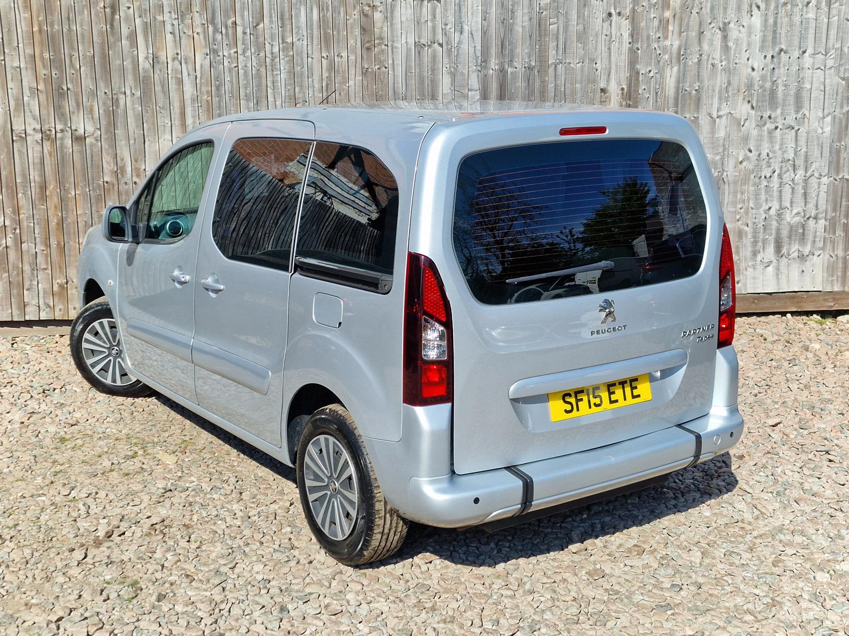 Peugeot Partner Tepee 1.6 HDi Tepee S MPV 5dr Diesel Manual (135 g/km, 92 bhp)