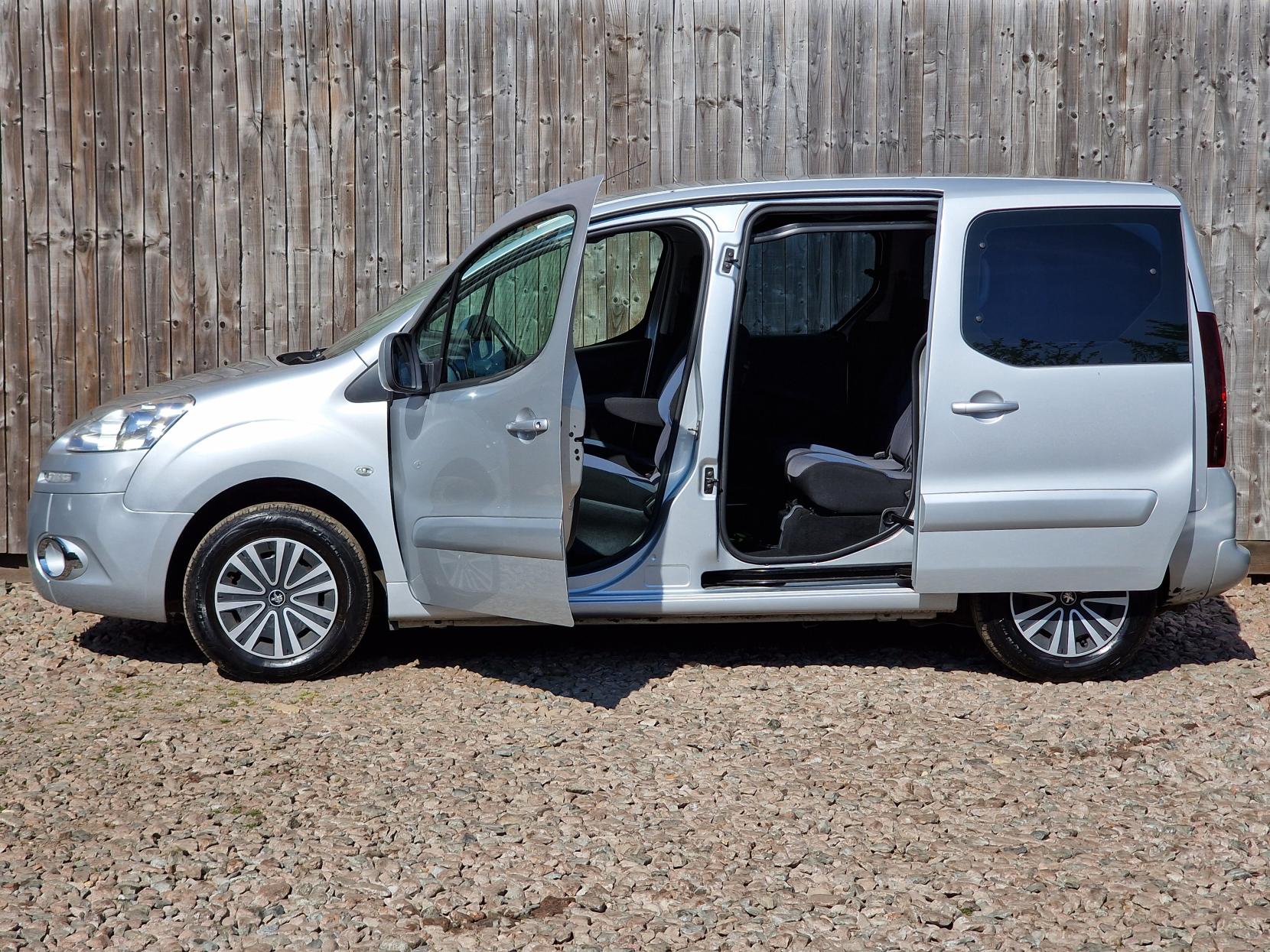 Peugeot Partner Tepee 1.6 HDi Tepee S MPV 5dr Diesel Manual (135 g/km, 92 bhp)