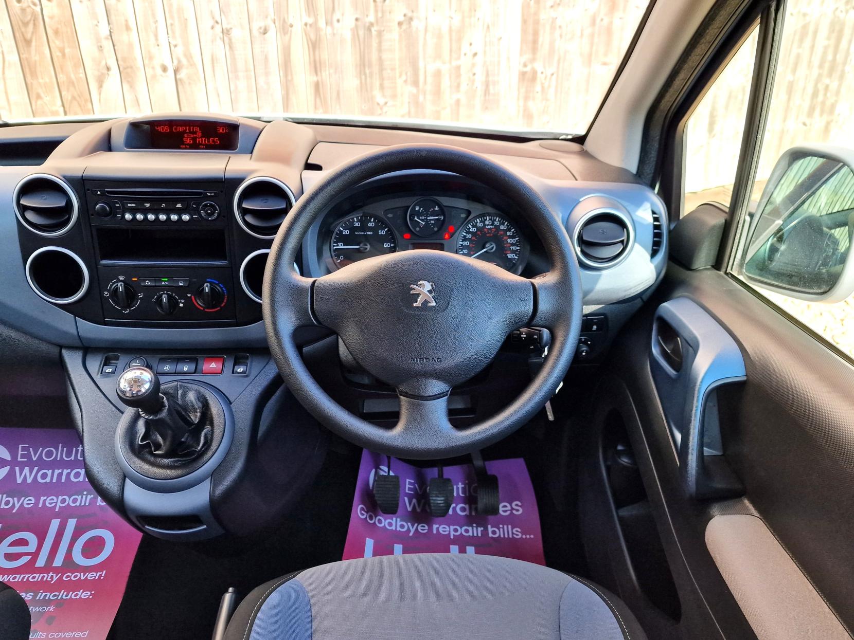 Peugeot Partner Tepee 1.6 HDi Tepee S MPV 5dr Diesel Manual (135 g/km, 92 bhp)