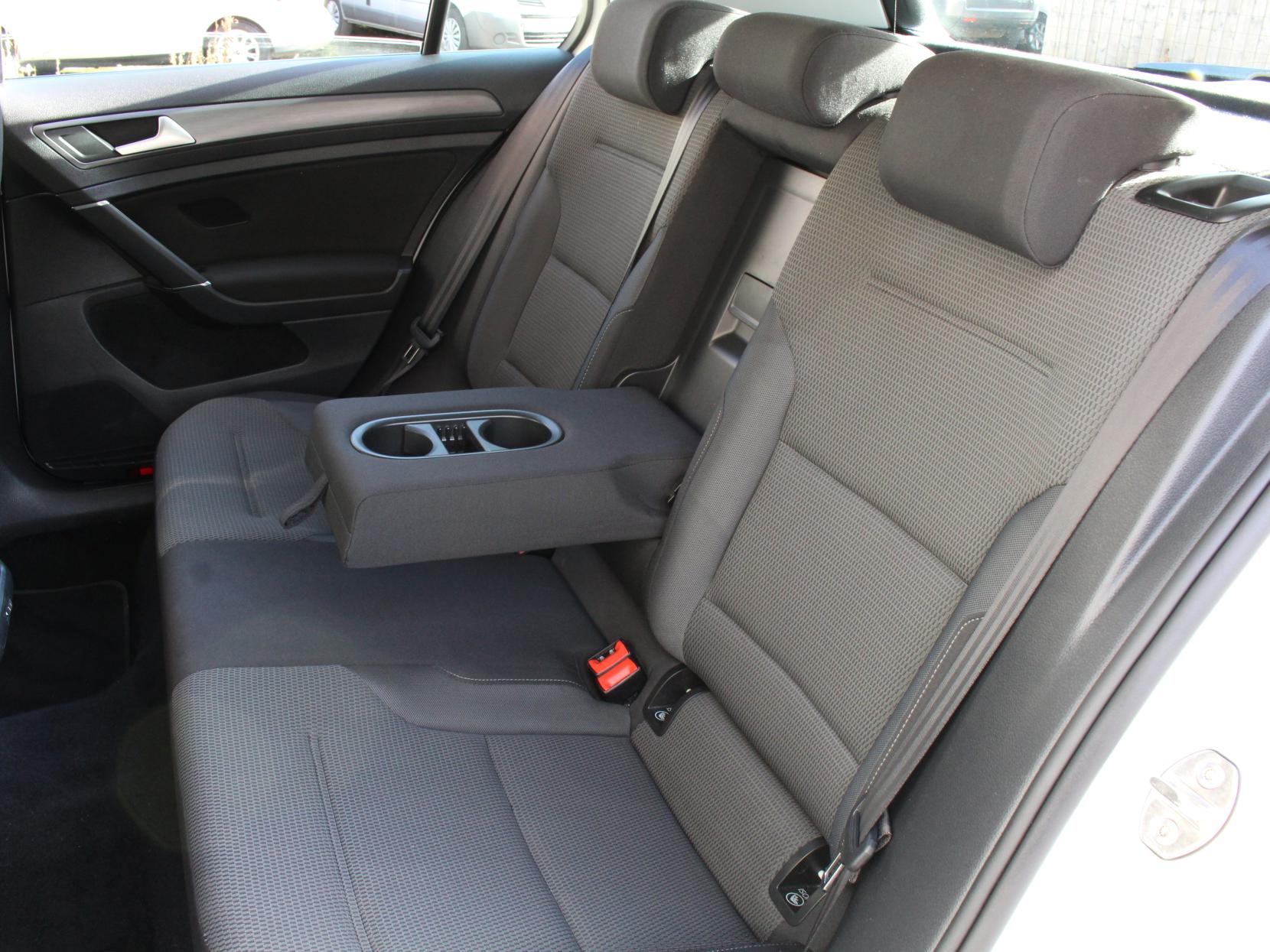 Volkswagen Golf 1.4 TSI BlueMotion Tech SE Nav Hatchback 5dr Petrol Manual Euro 6 (s/s) (125 ps)