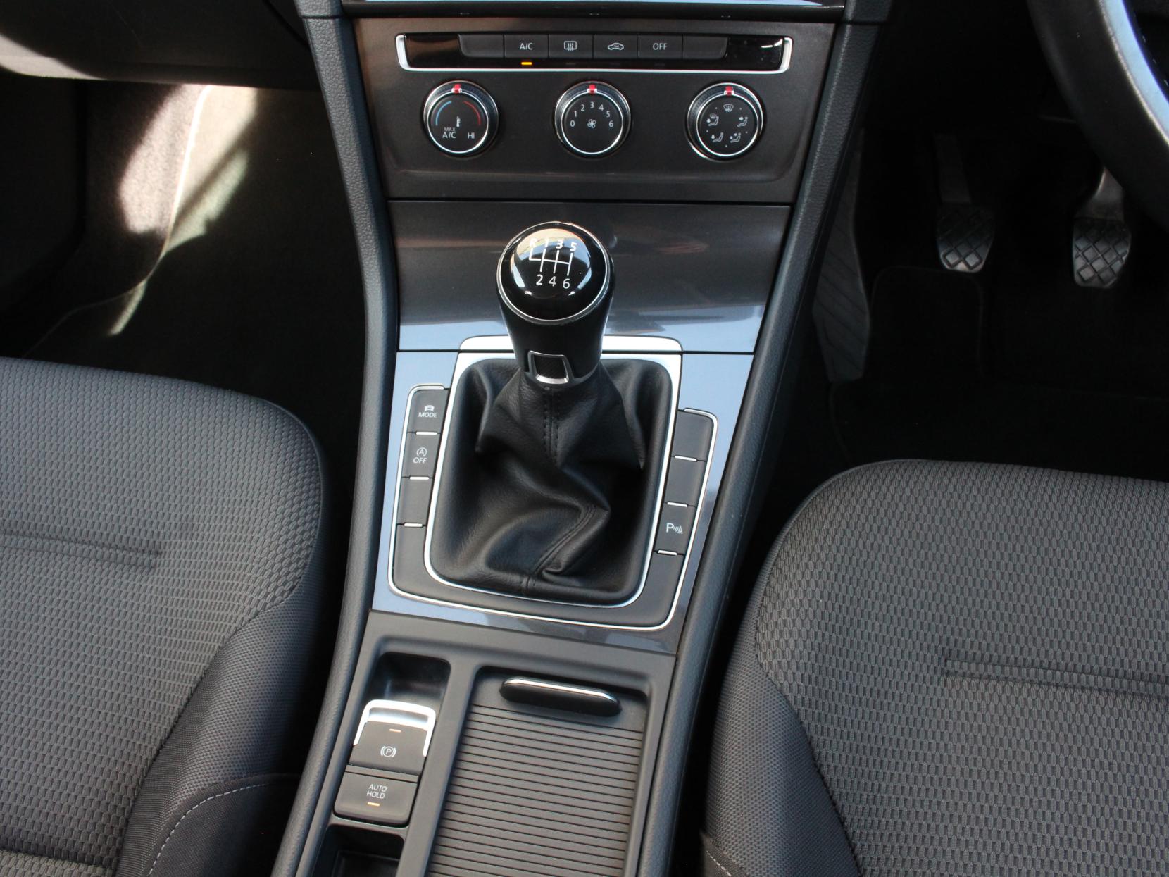 Volkswagen Golf 1.4 TSI BlueMotion Tech SE Nav Hatchback 5dr Petrol Manual Euro 6 (s/s) (125 ps)