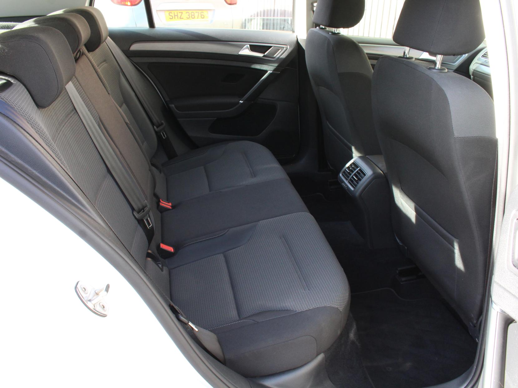 Volkswagen Golf 1.4 TSI BlueMotion Tech SE Nav Hatchback 5dr Petrol Manual Euro 6 (s/s) (125 ps)