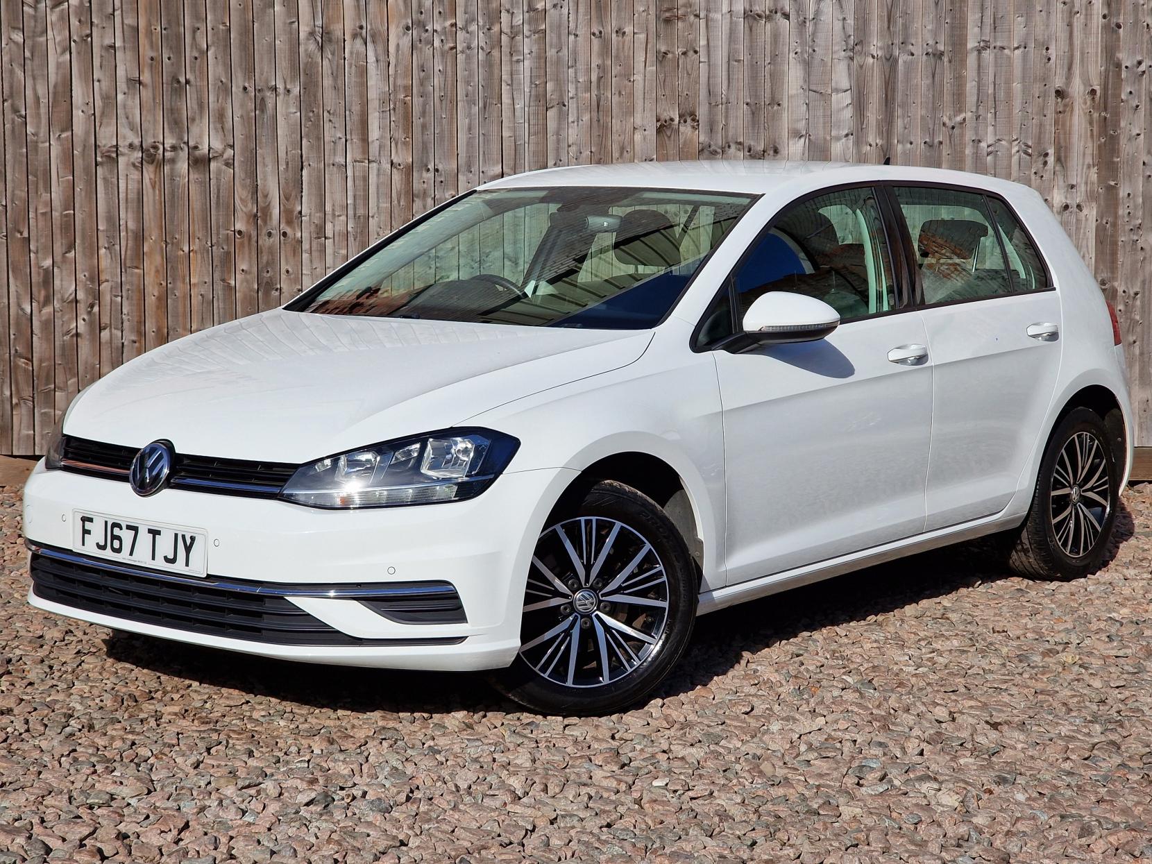 Volkswagen Golf 1.4 TSI BlueMotion Tech SE Nav Hatchback 5dr Petrol Manual Euro 6 (s/s) (125 ps)