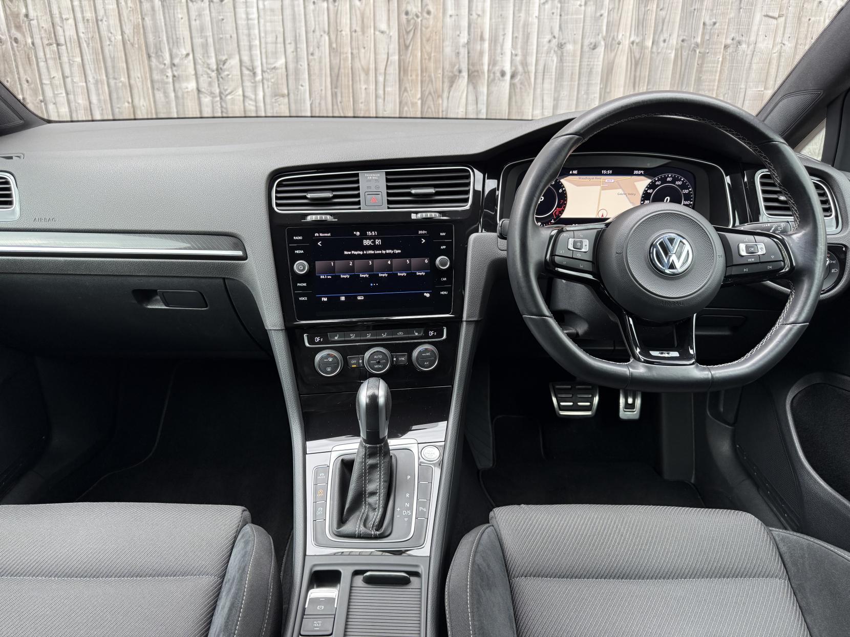 Volkswagen Golf 2.0 TSI R Hatchback 5dr Petrol DSG 4Motion Euro 6 (s/s) (300 ps)