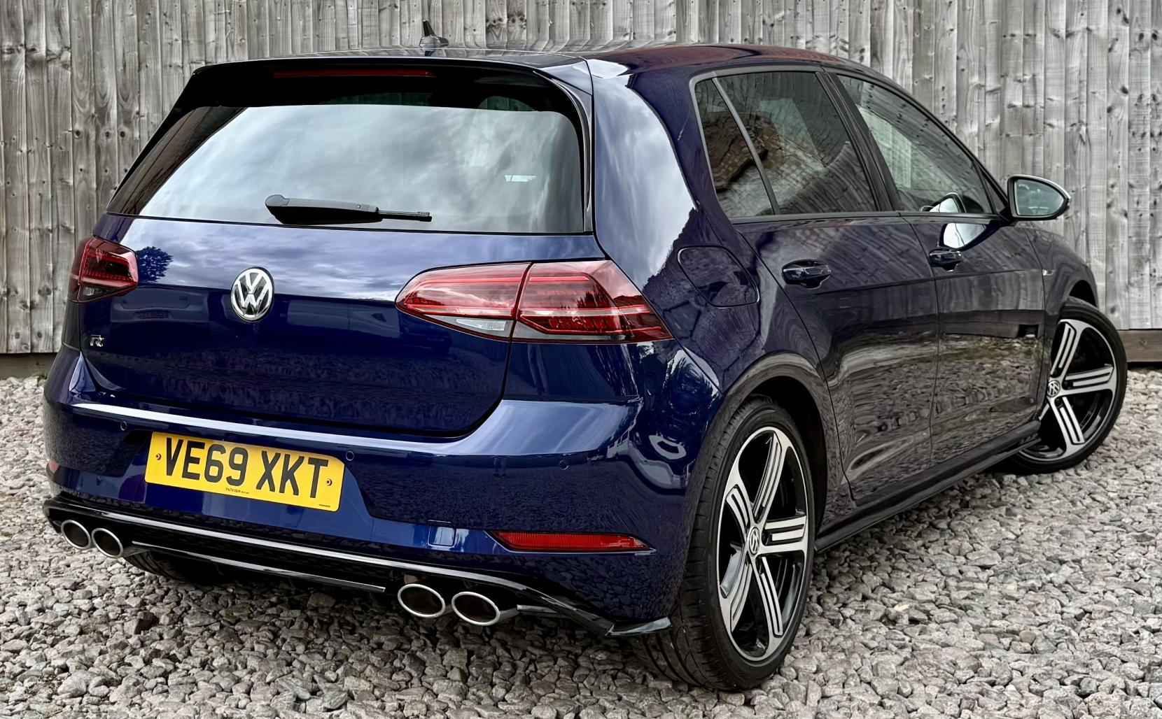 Volkswagen Golf 2.0 TSI R Hatchback 5dr Petrol DSG 4Motion Euro 6 (s/s) (300 ps)