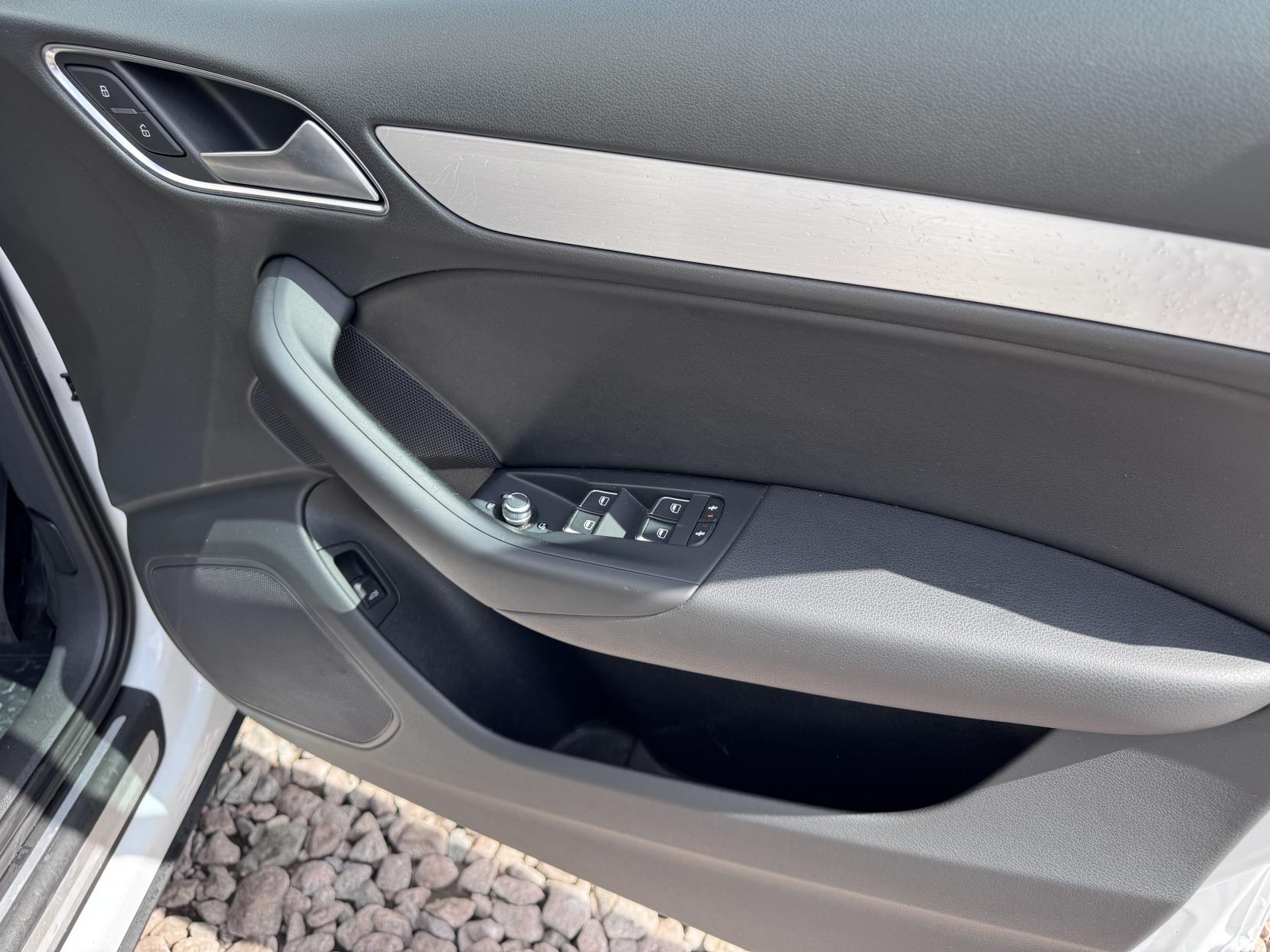 Audi Q3 2.0 TDI S line Plus SUV 5dr Diesel S Tronic quattro Euro 6 (s/s) (184 ps)