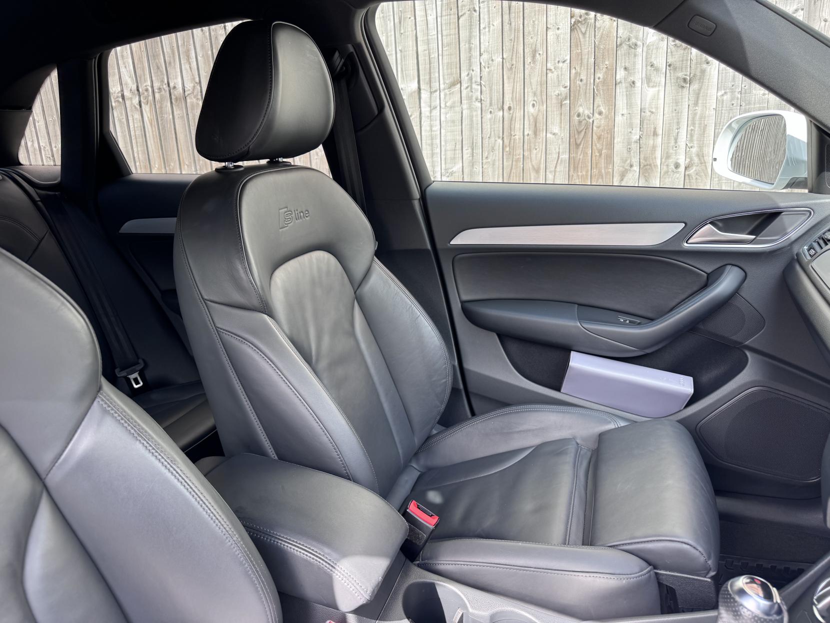 Audi Q3 2.0 TDI S line Plus SUV 5dr Diesel S Tronic quattro Euro 6 (s/s) (184 ps)