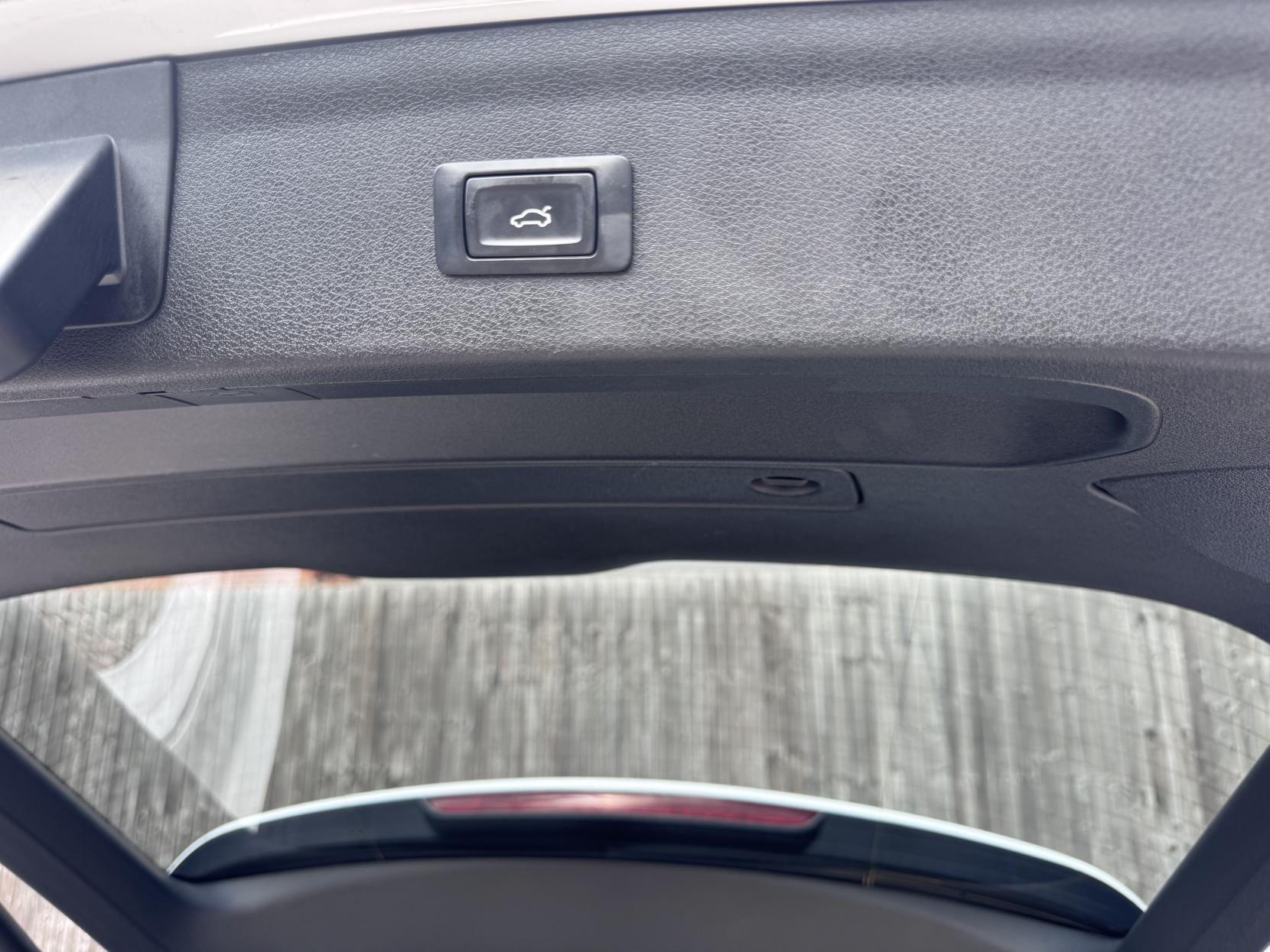 Audi Q3 2.0 TDI S line Plus SUV 5dr Diesel S Tronic quattro Euro 6 (s/s) (184 ps)