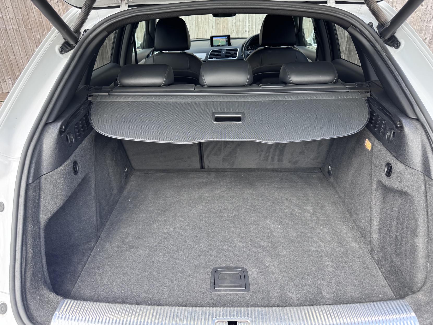 Audi Q3 2.0 TDI S line Plus SUV 5dr Diesel S Tronic quattro Euro 6 (s/s) (184 ps)