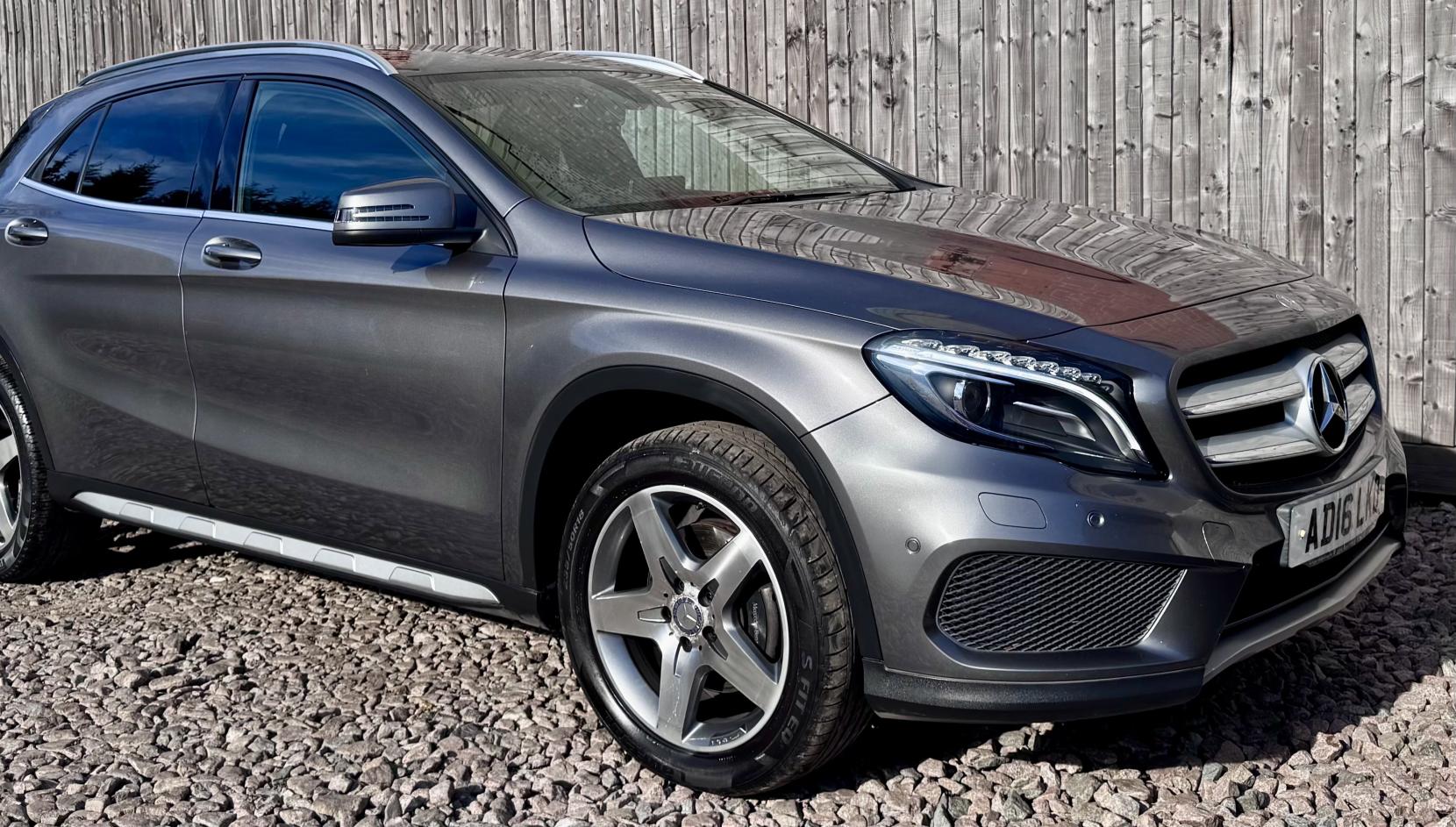 Mercedes-Benz GLA 2.1 GLA220d AMG Line (Premium) SUV 5dr Diesel 7G-DCT 4MATIC Euro 6 (s/s) (177 ps)