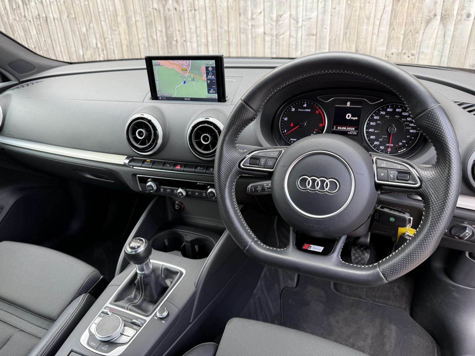 Audi A3 2.0 TDI S line Hatchback 3dr Diesel Manual Euro 6 (s/s) (Nav) (150 ps)