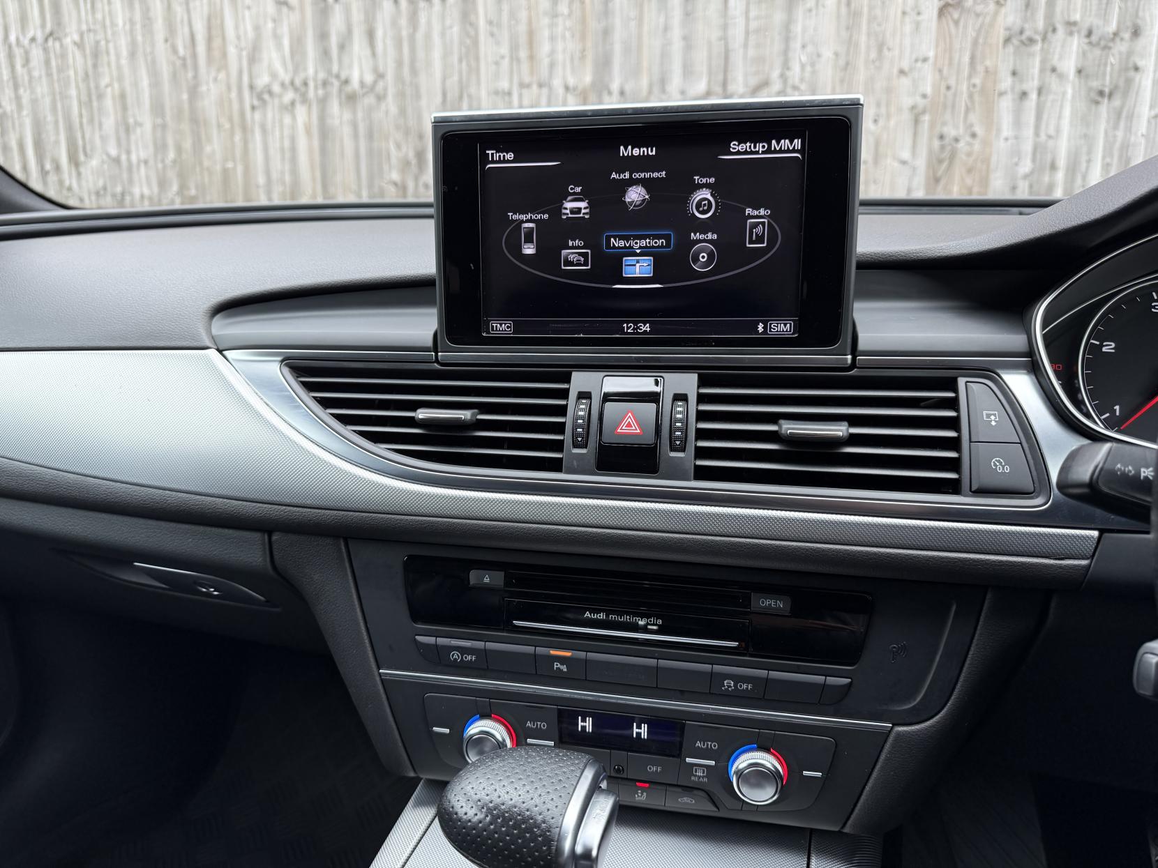 Audi A6 Avant 3.0 TDI V6 S line Estate 5dr Diesel S Tronic quattro Euro 5 (s/s) (204 ps)