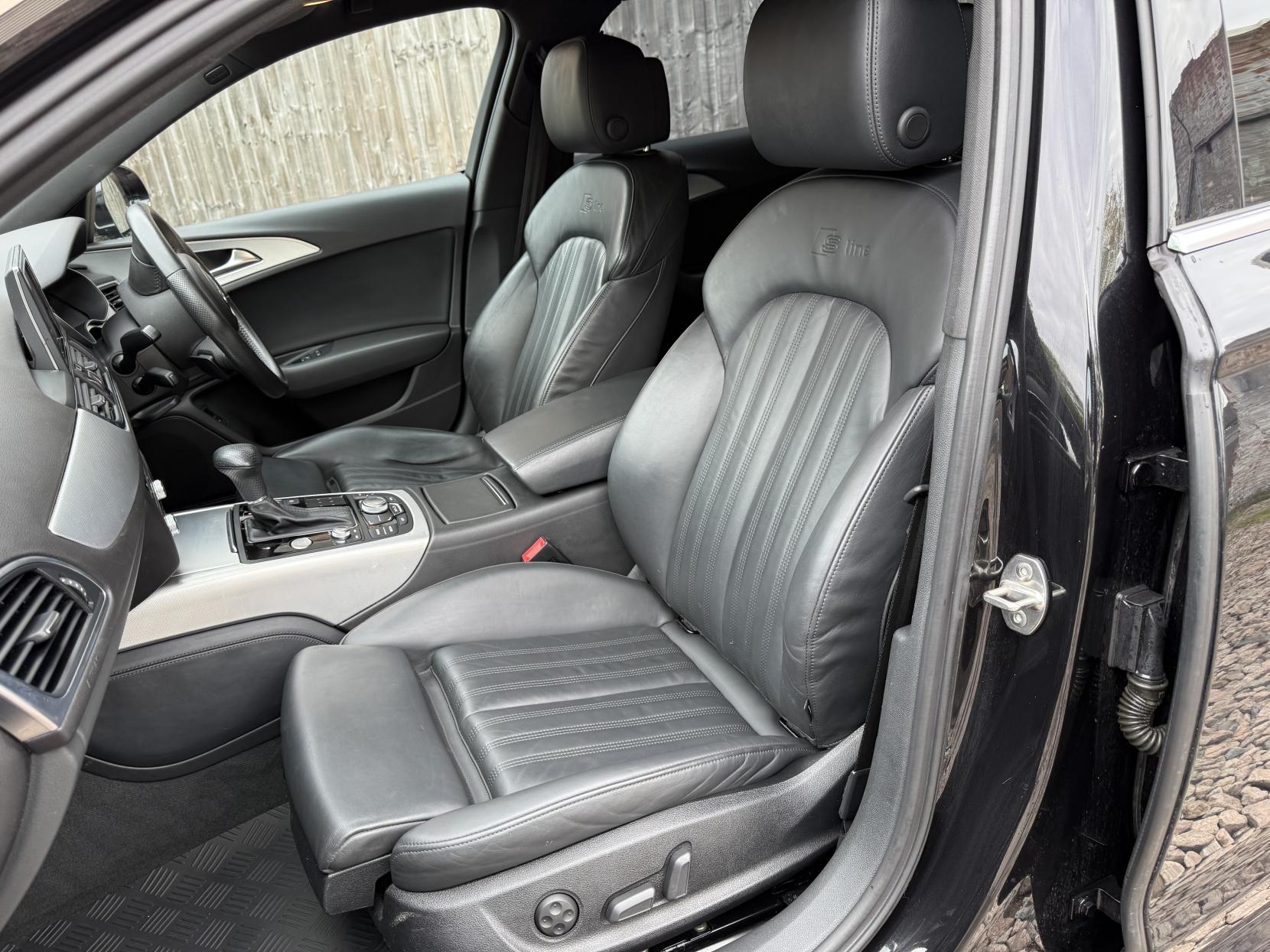 Audi A6 Avant 3.0 TDI V6 S line Estate 5dr Diesel S Tronic quattro Euro 5 (s/s) (204 ps)