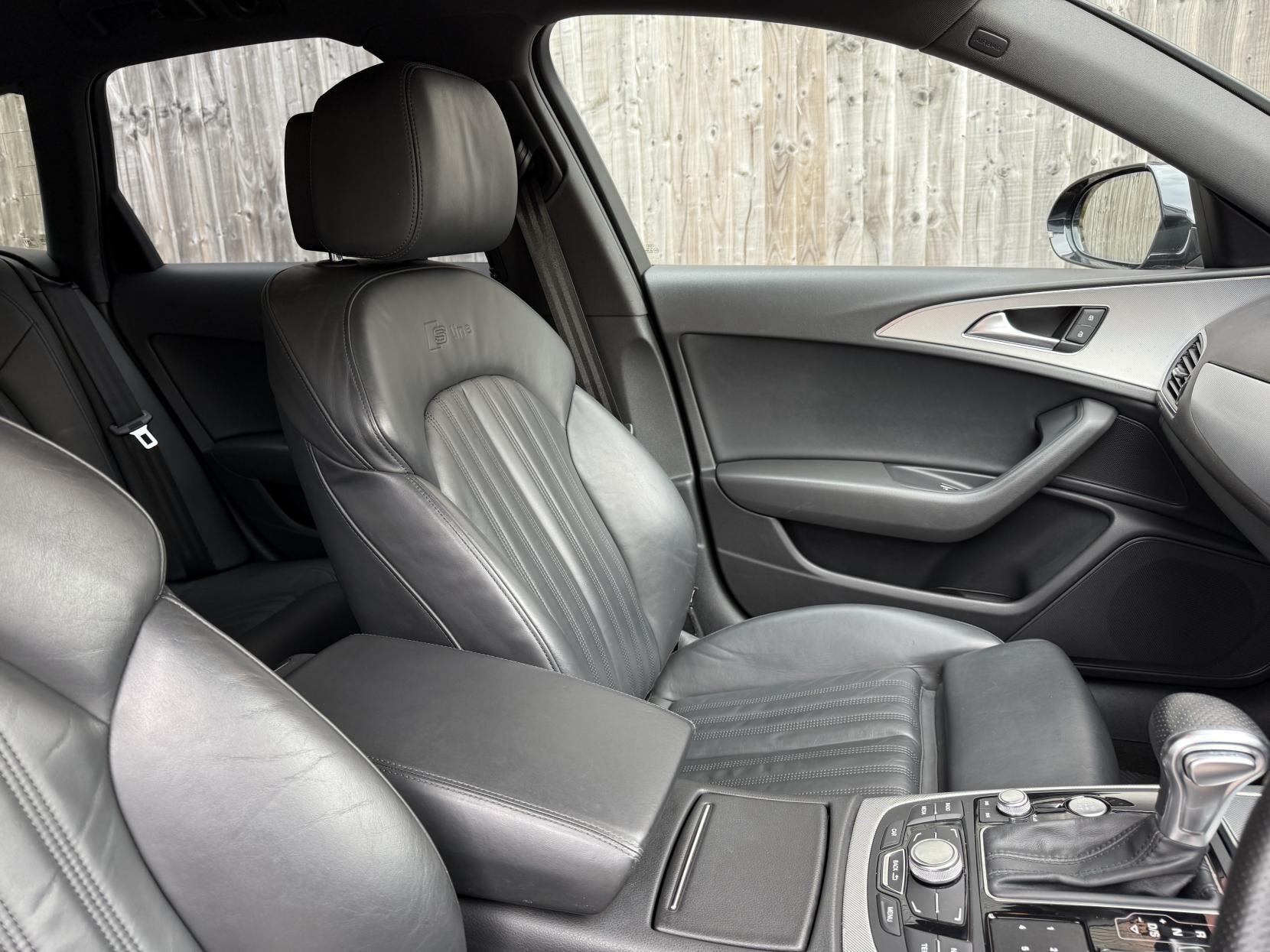 Audi A6 Avant 3.0 TDI V6 S line Estate 5dr Diesel S Tronic quattro Euro 5 (s/s) (204 ps)