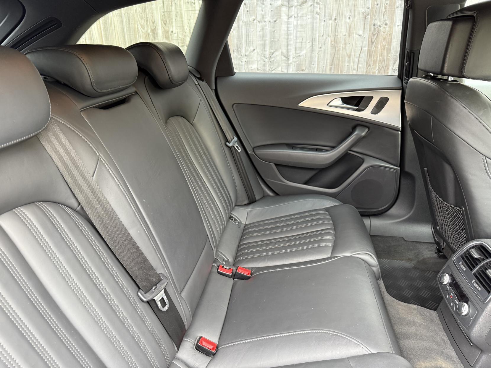 Audi A6 Avant 3.0 TDI V6 S line Estate 5dr Diesel S Tronic quattro Euro 5 (s/s) (204 ps)
