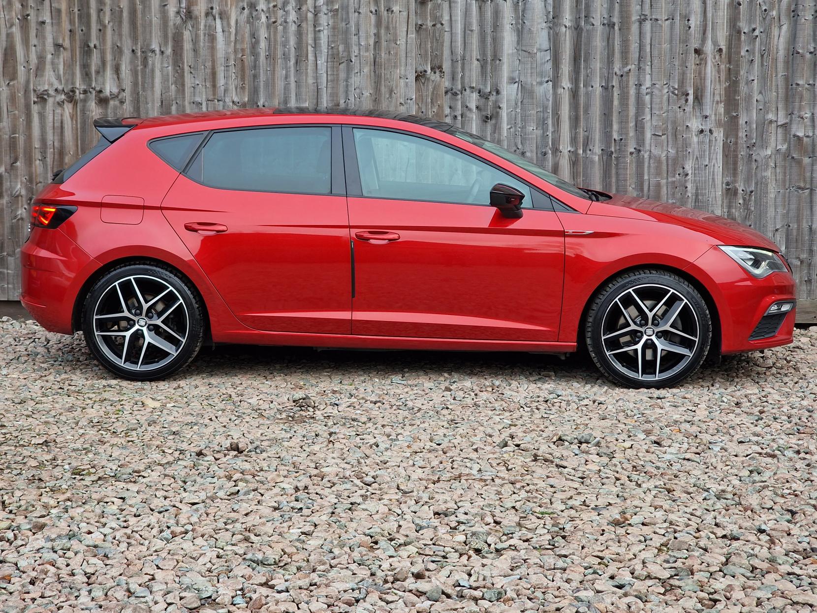 SEAT Leon 2.0 TDI FR Technology Hatchback 5dr Diesel Manual Euro 6 (s/s) (184 ps)