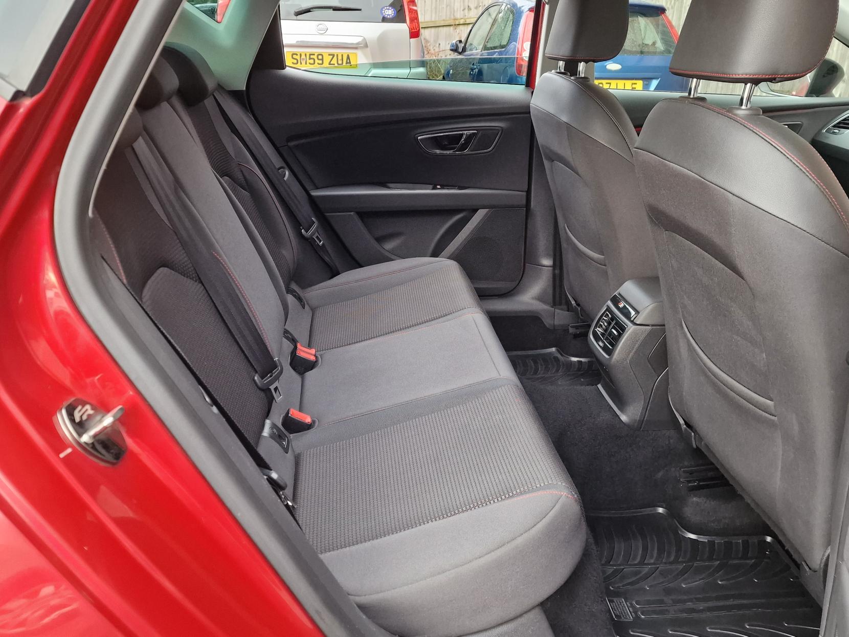 SEAT Leon 2.0 TDI FR Technology Hatchback 5dr Diesel Manual Euro 6 (s/s) (184 ps)