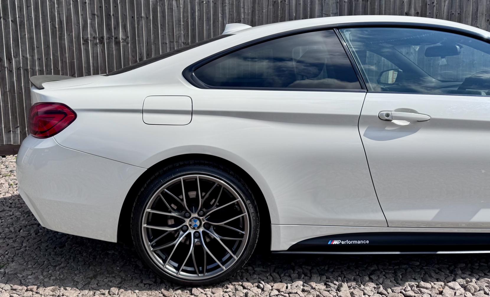 BMW 4 Series 2.0 420d M Sport Coupe 2dr Diesel Auto Euro 6 (s/s) (190 ps)