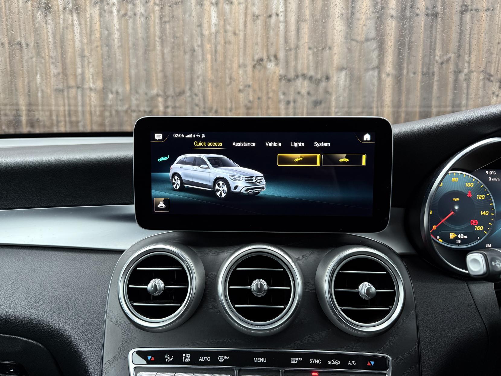 Mercedes-Benz GLC 2.0 GLC300d AMG Line (Premium Plus) SUV 5dr Diesel G-Tronic+ 4MATIC Euro 6 (s/s) (245 ps)