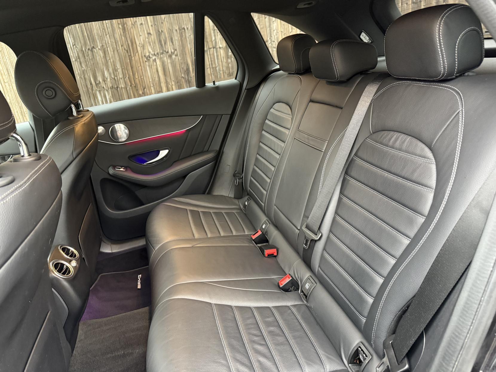 Mercedes-Benz GLC 2.0 GLC300d AMG Line (Premium Plus) SUV 5dr Diesel G-Tronic+ 4MATIC Euro 6 (s/s) (245 ps)