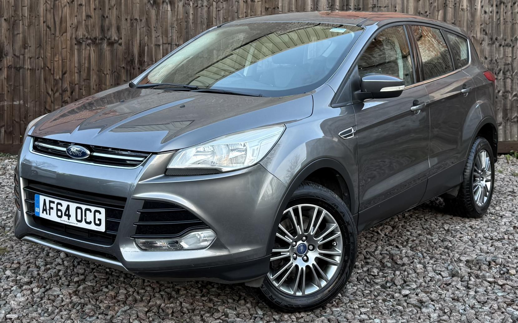 Ford Kuga 2.0 TDCi Titanium SUV 5dr Diesel Manual 2WD Euro 5 (140 ps)