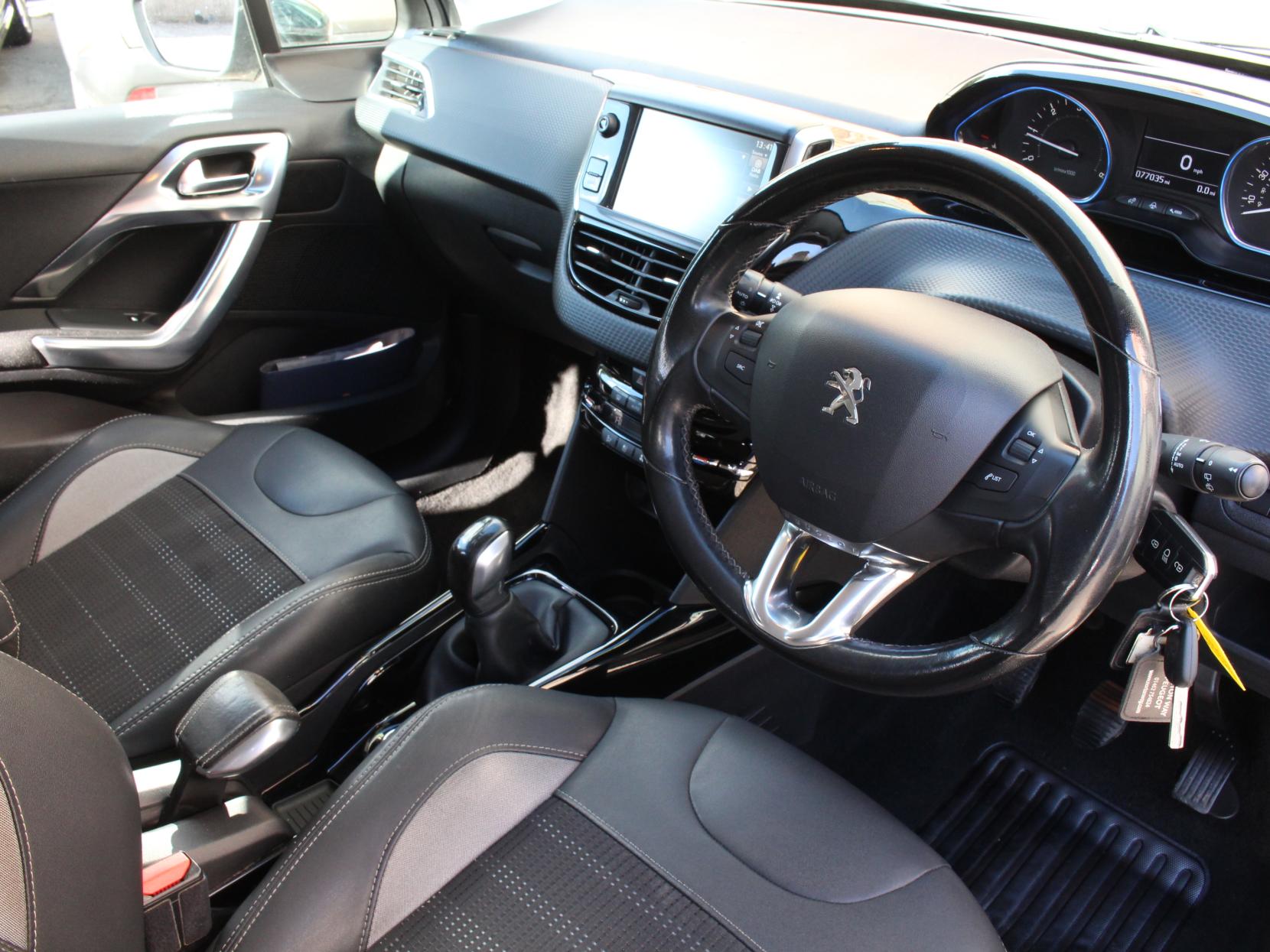 Peugeot 2008 1.6 BlueHDi Allure SUV 5dr Diesel Manual Euro 6 (s/s) (100 ps)